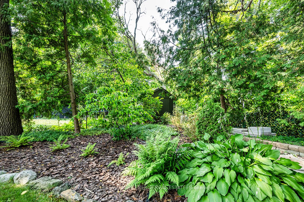 Photo 43 of 1118 Lobelia Court, Oshawa, Centennial — HOMEH