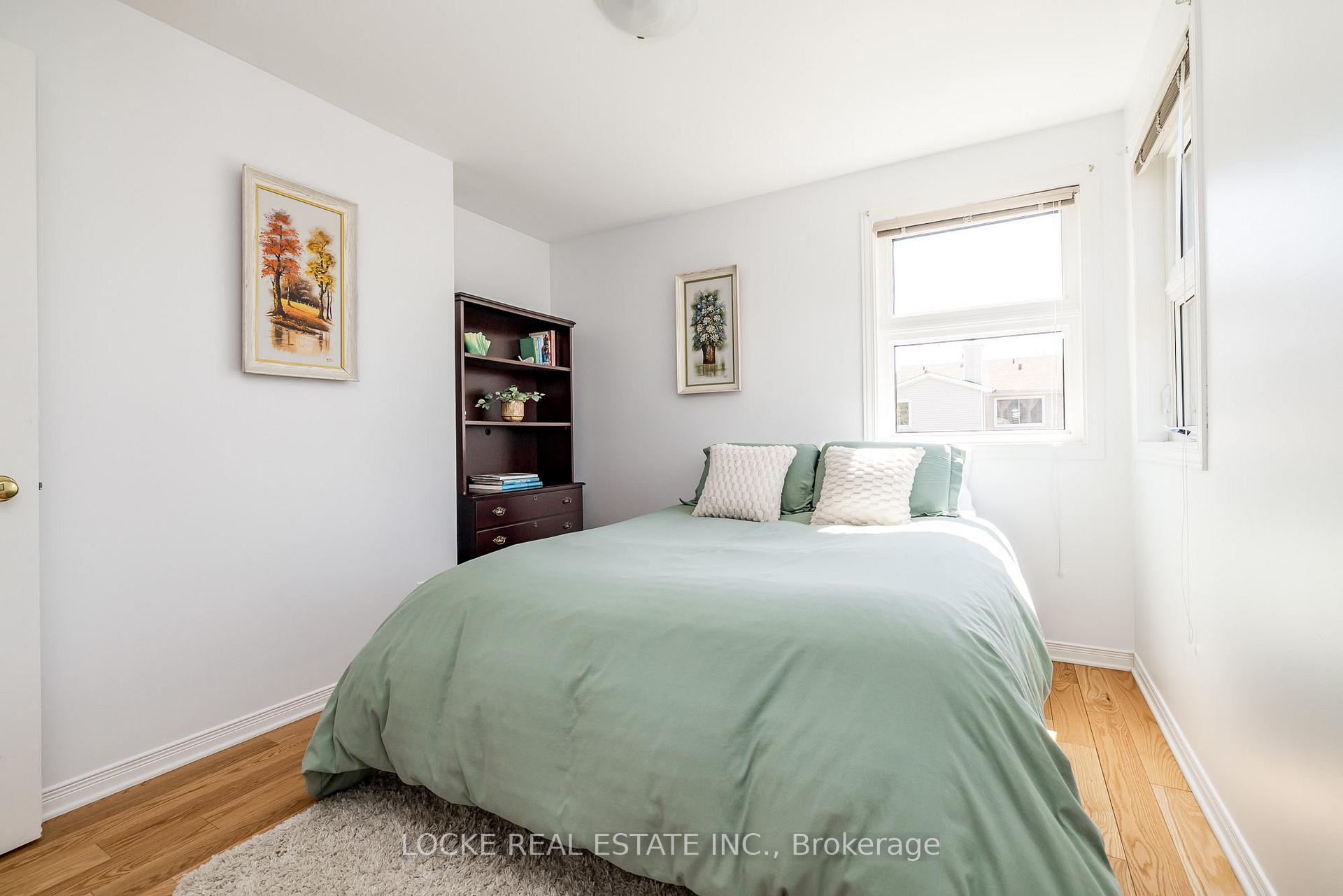 Photo 28 of 6076 Ridgelea Place, Ottawa, Chapel Hill — HOMEH