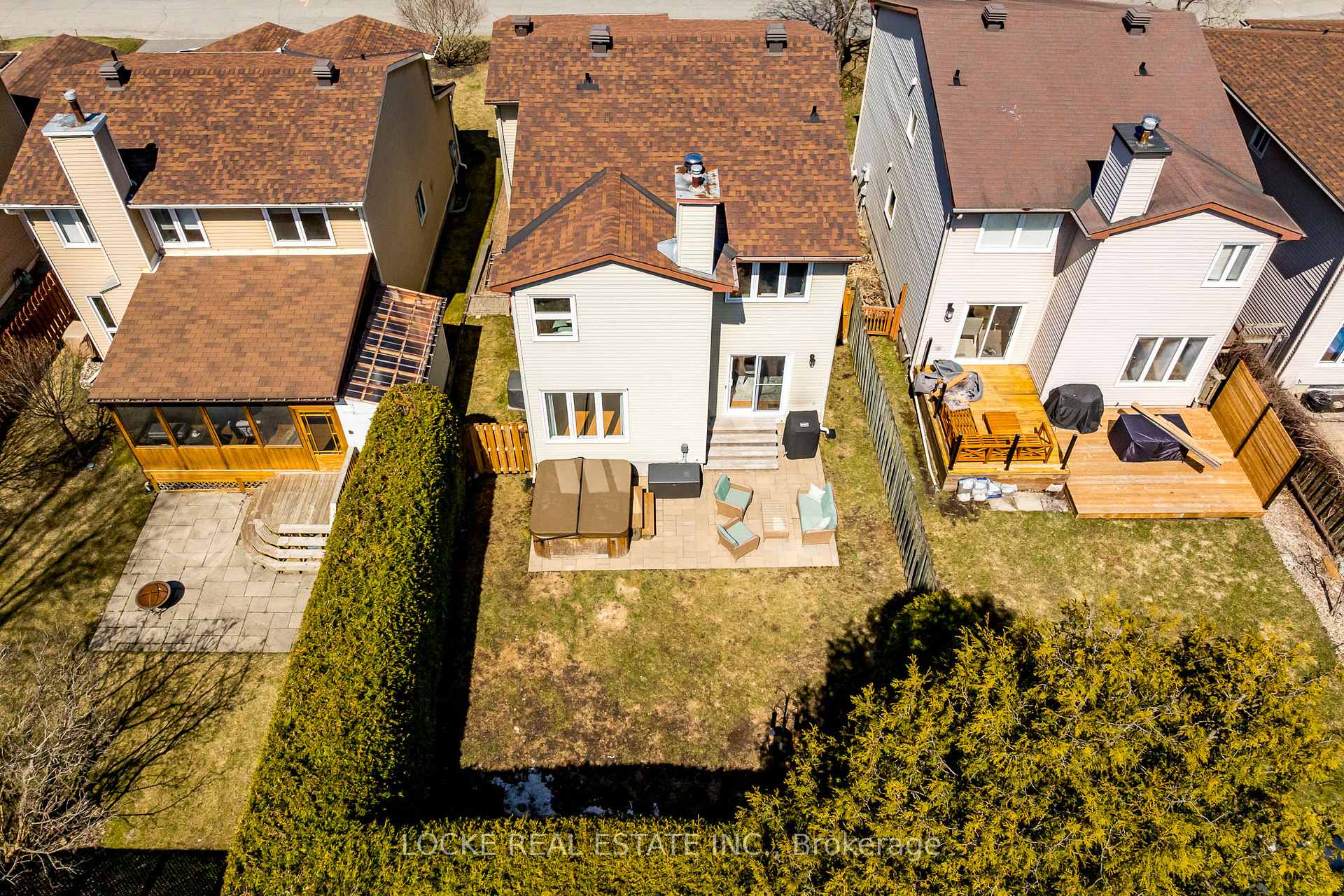 Photo 36 of 6076 Ridgelea Place, Ottawa, Chapel Hill — HOMEH