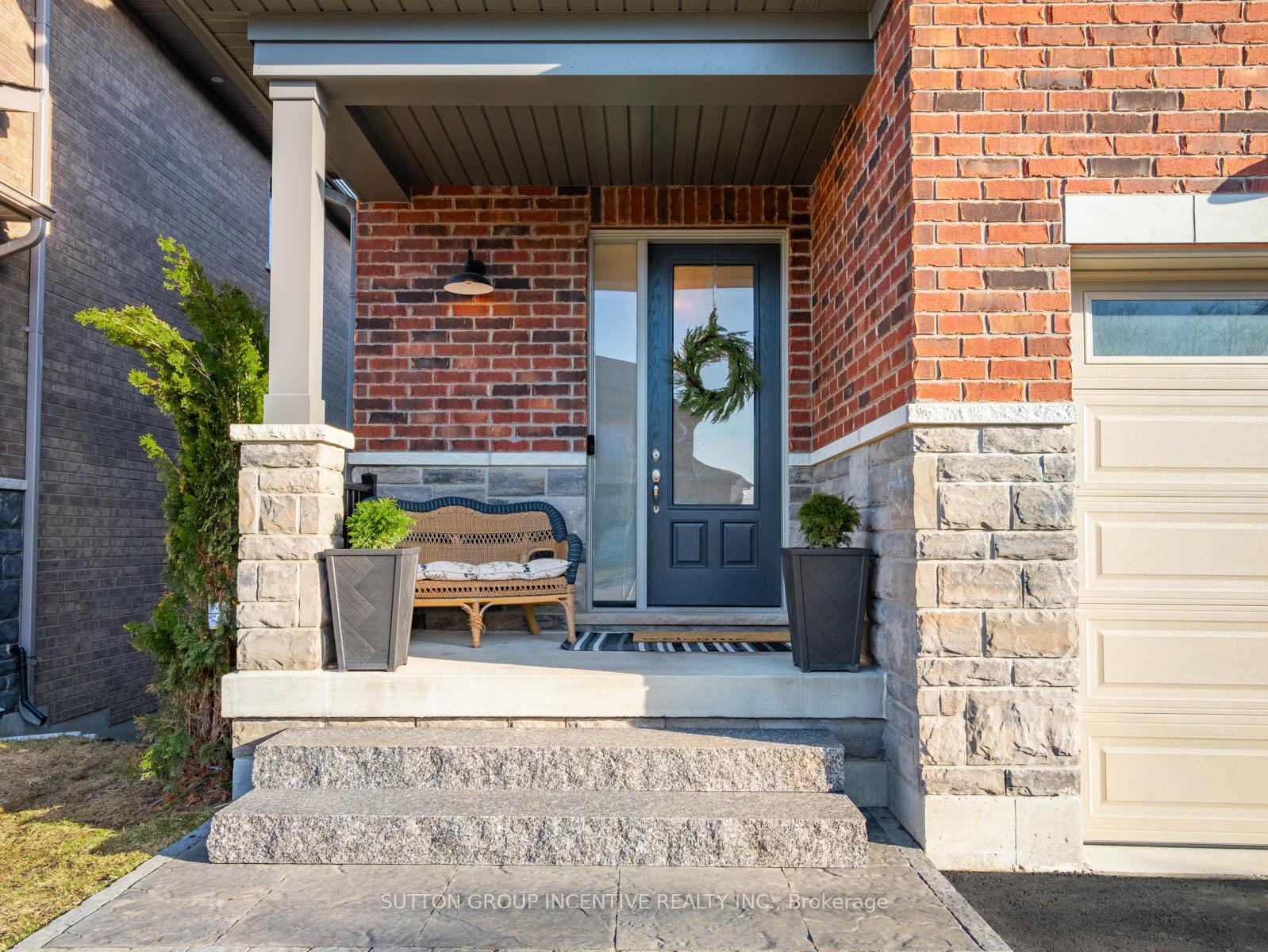 Photo 2 of 3007 Annalysse Drive, Orillia — HOMEH