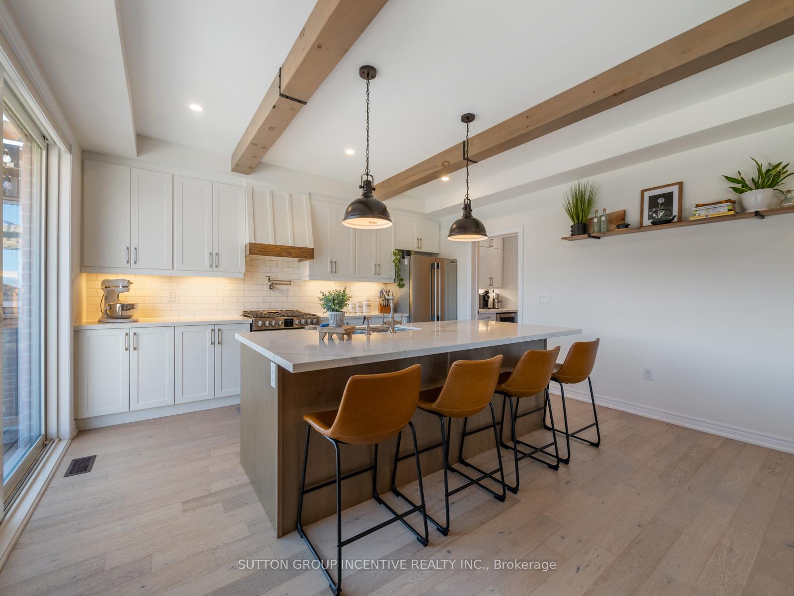 Photo 11 of 3007 Annalysse Drive, Orillia — HOMEH
