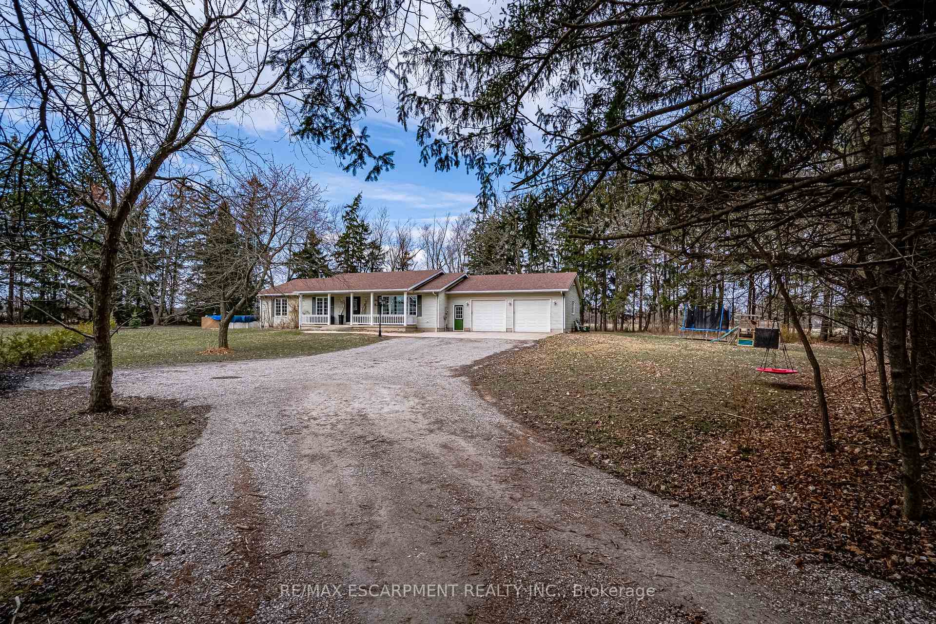 Photo 2 of 2073 Old Highway 24, Norfolk, Townsend — HOMEH
