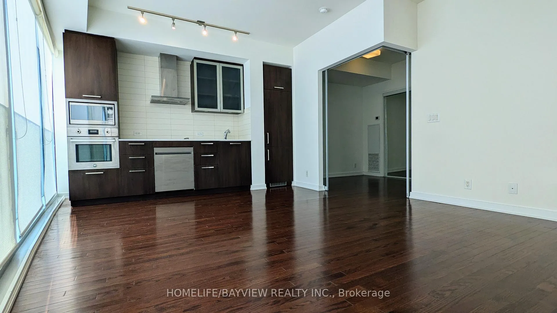 Photo 5 of Unit 3306, 14 York Street, Toronto, Waterfront Communities — HOMEH