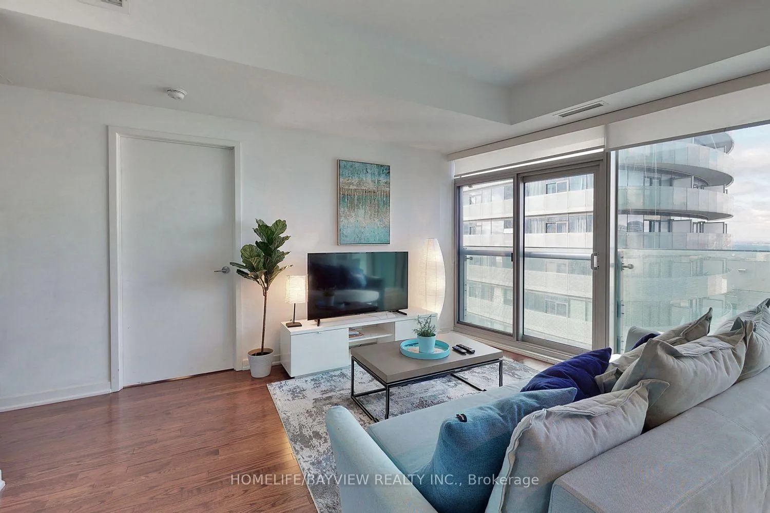 Photo 10 of Unit 3306, 14 York Street, Toronto, Waterfront Communities — HOMEH