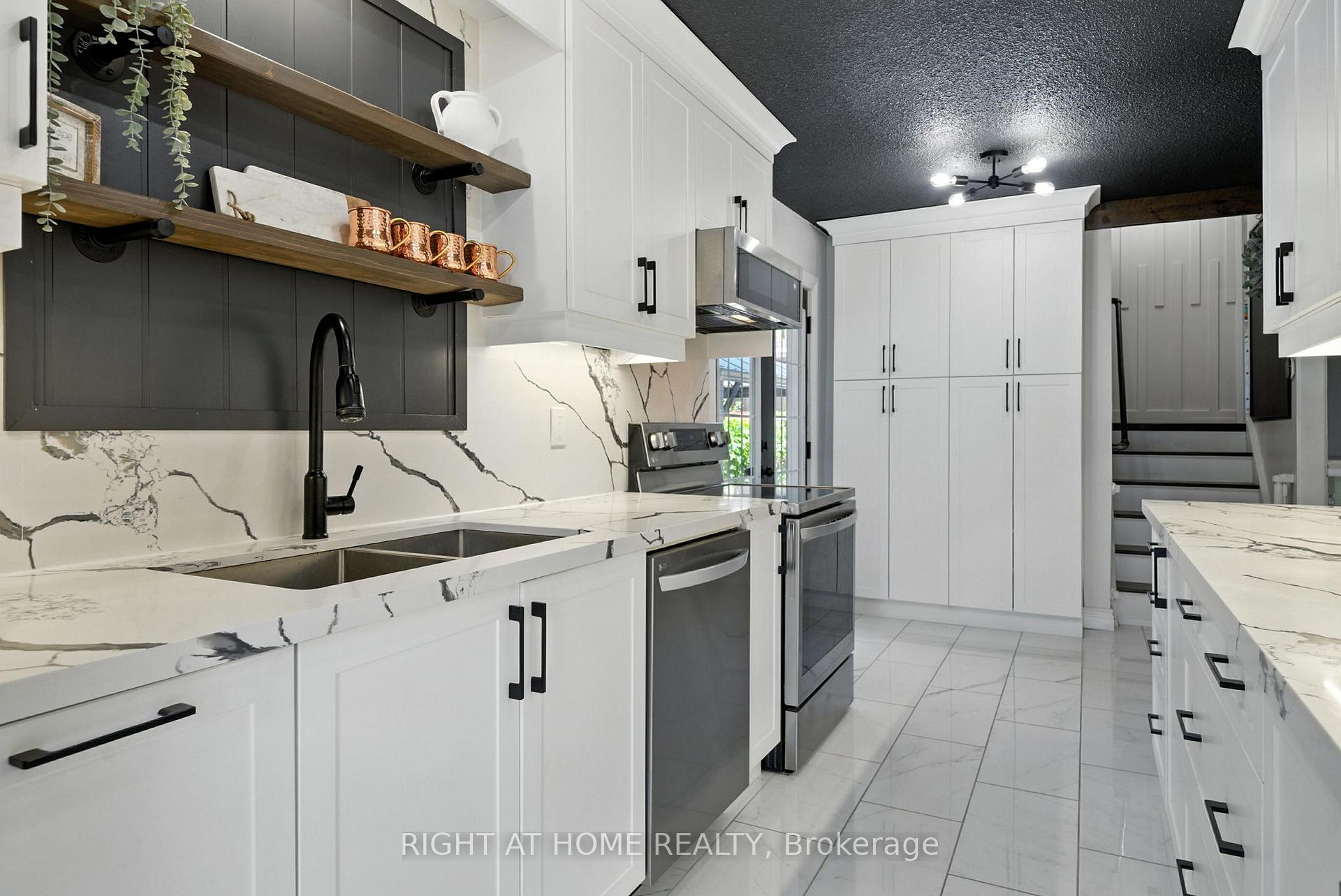 Photo 10 of 589 Annandale Street, Oshawa, Donevan — HOMEH