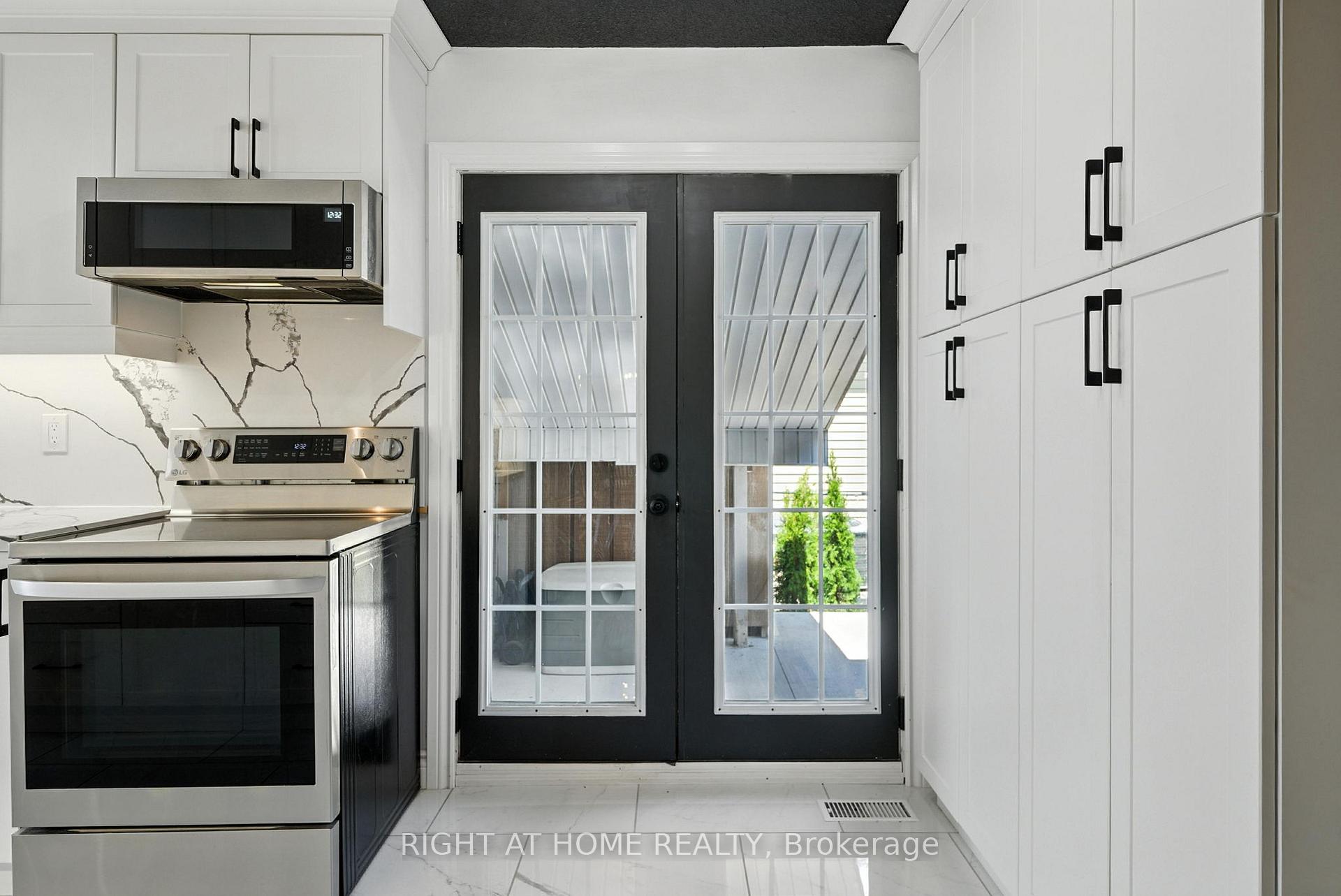Photo 13 of 589 Annandale Street, Oshawa, Donevan — HOMEH