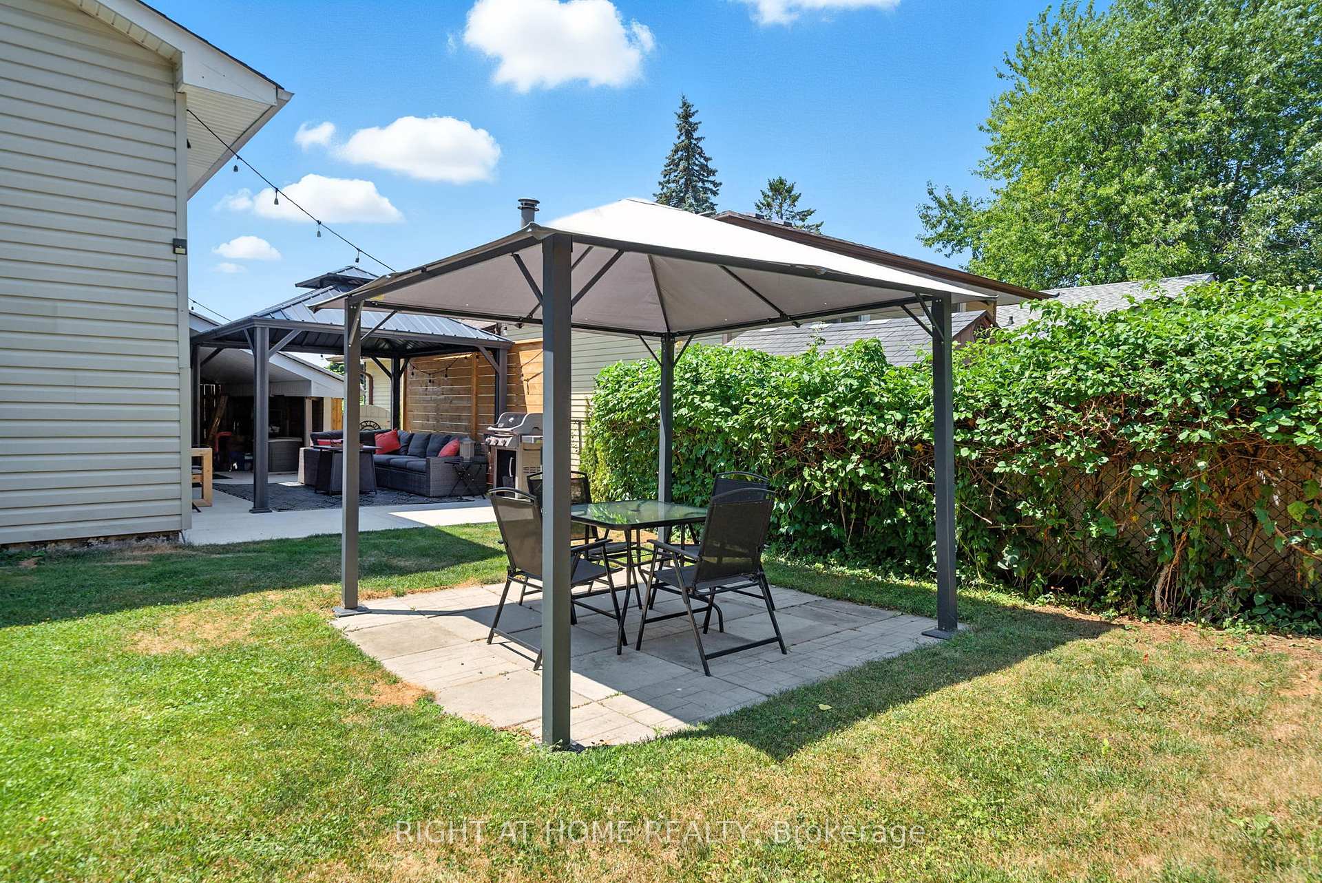 Photo 33 of 589 Annandale Street, Oshawa, Donevan — HOMEH