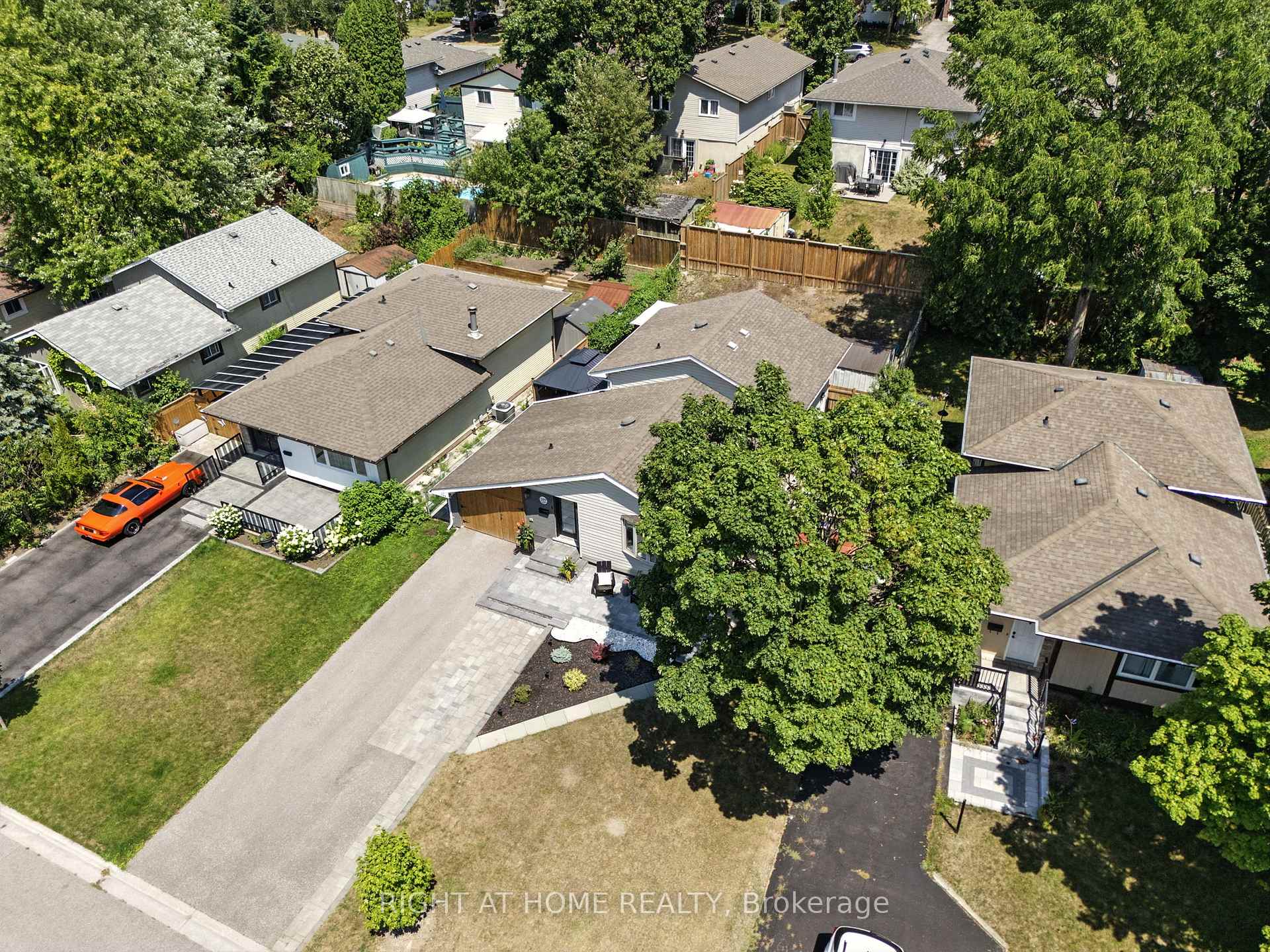 Photo 39 of 589 Annandale Street, Oshawa, Donevan — HOMEH