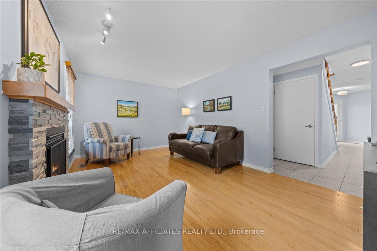 Photo 19 of 605 Falwyn Crescent, Ottawa, Fallingbrook/Ridgemount — HOMEH