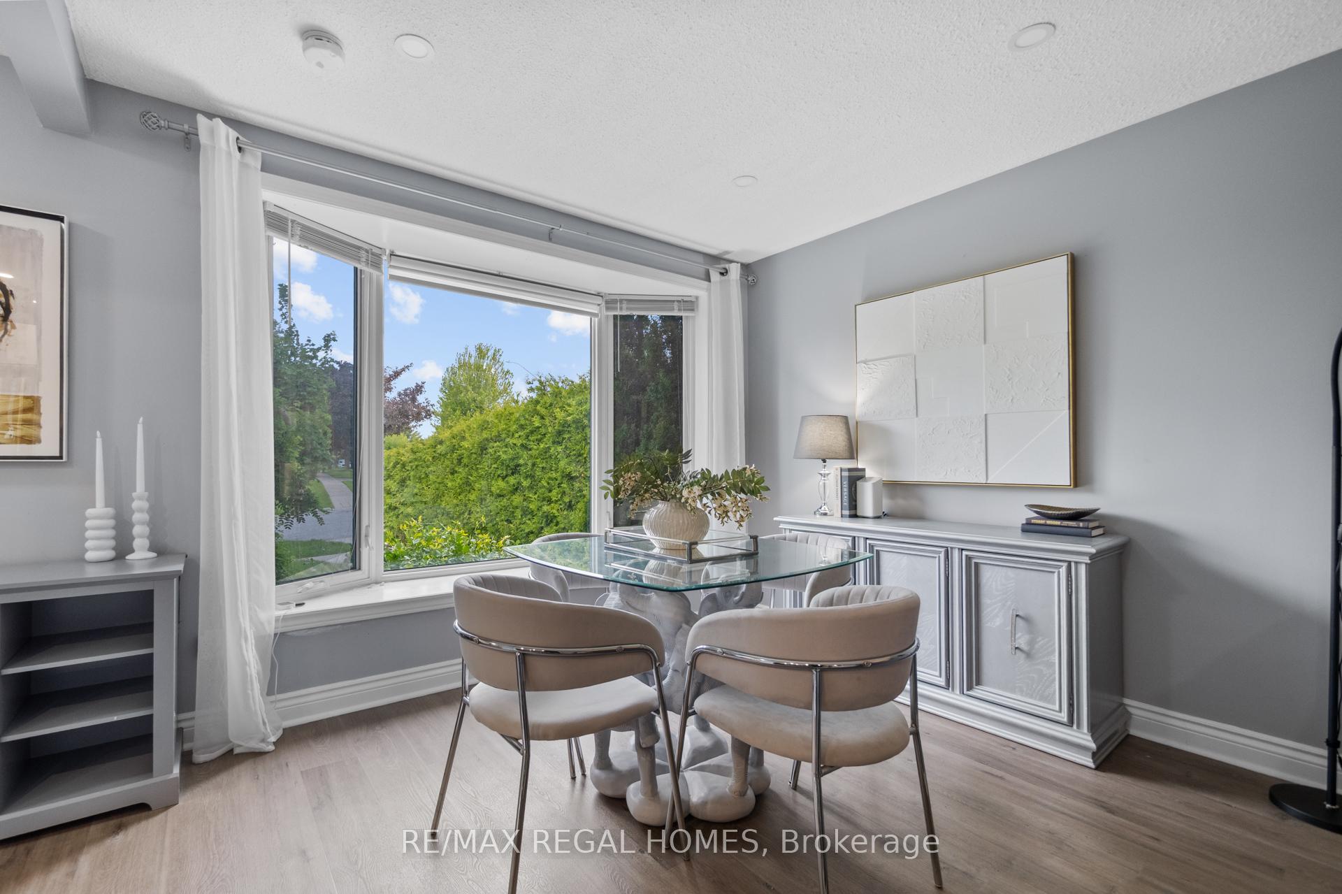 Photo 2 of 635 Capilano Crescent, Oshawa, Donevan — HOMEH