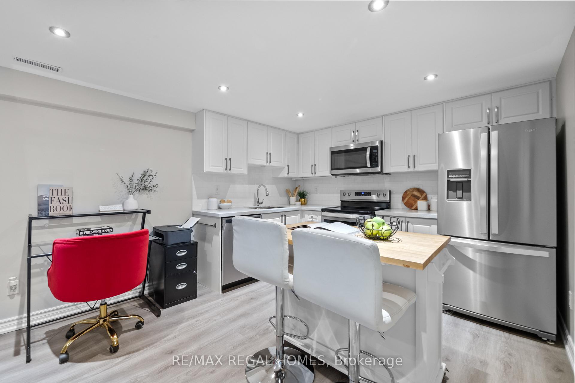Photo 20 of 635 Capilano Crescent, Oshawa, Donevan — HOMEH