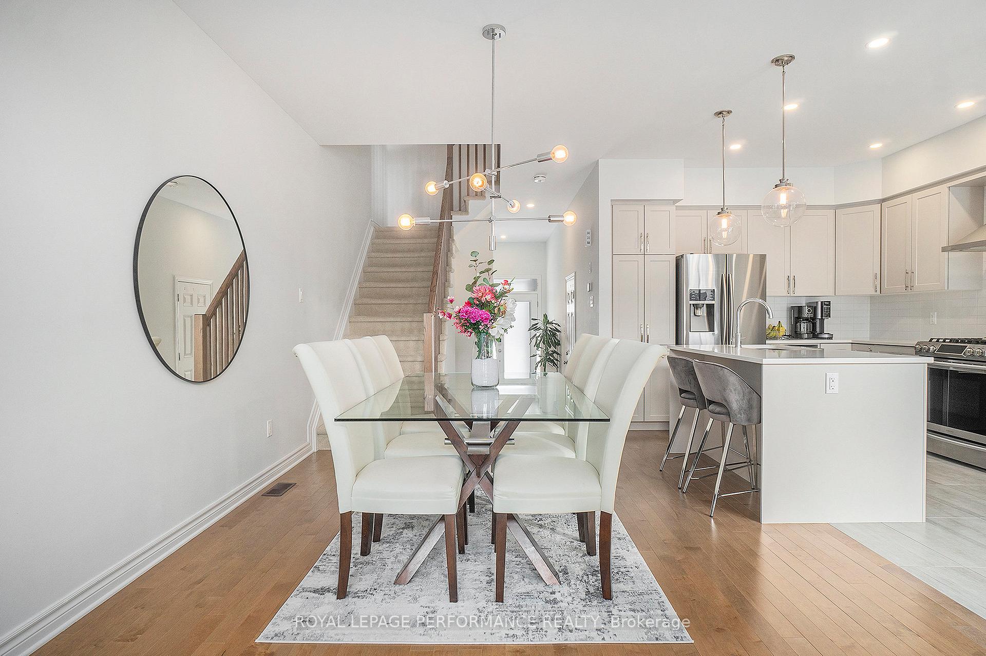 Photo 7 of 699 Cairn Crescent, Ottawa, Mer Bleue/Bradley Estates/Anderson Park — HOMEH