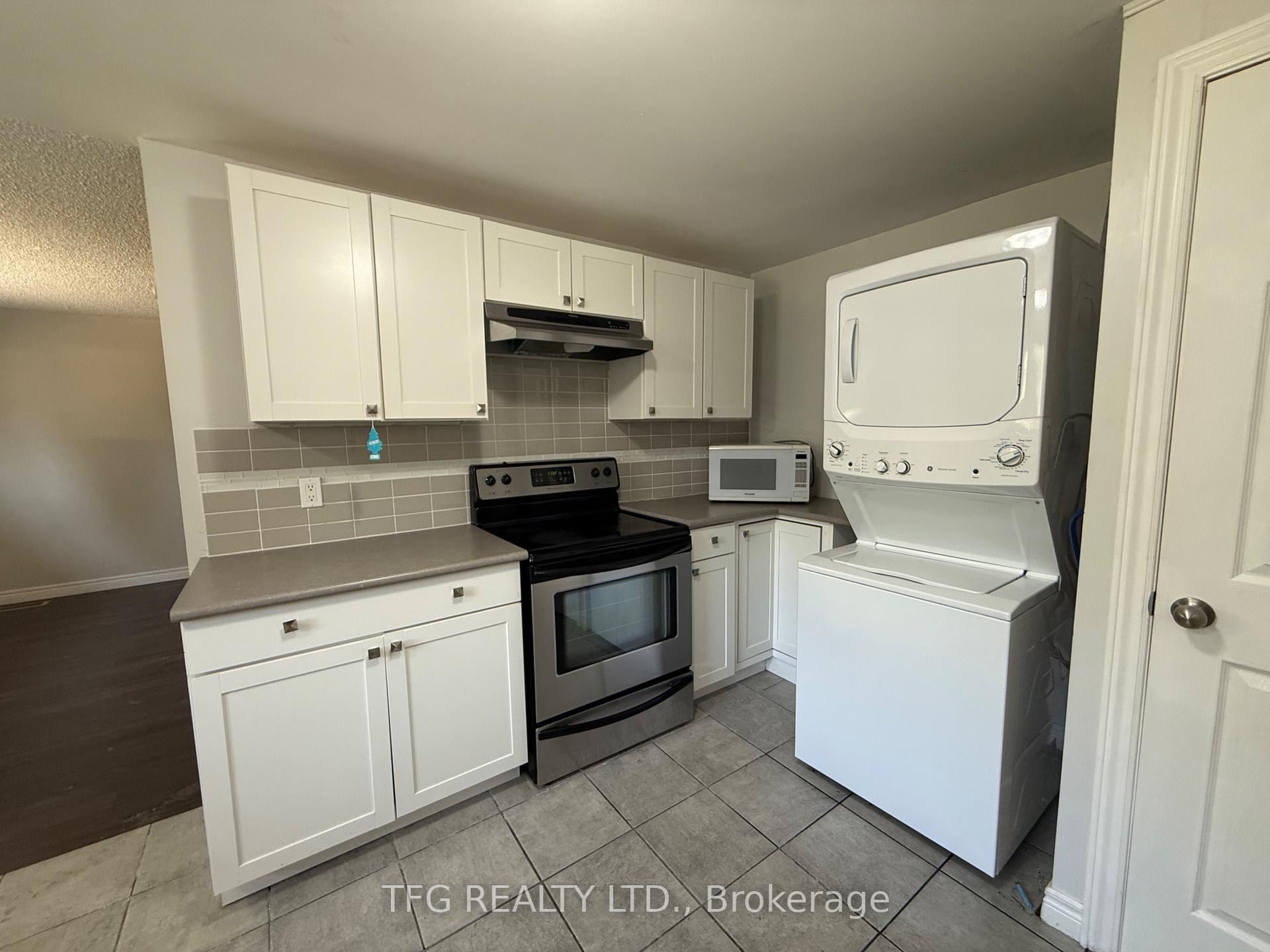 Photo 3 of Unit 2, 1057 Norman Crescent, Oshawa, Donevan — HOMEH