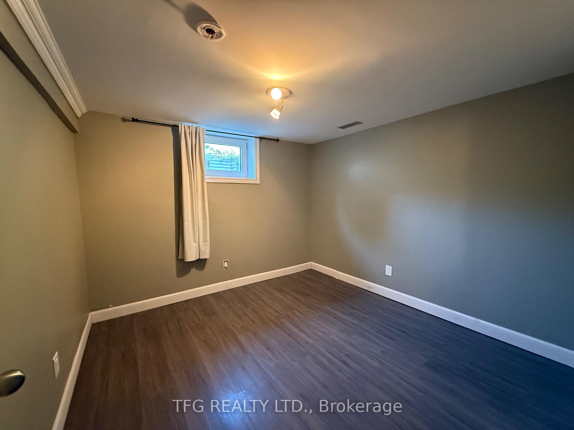 Photo 9 of Unit 2, 1057 Norman Crescent, Oshawa, Donevan — HOMEH
