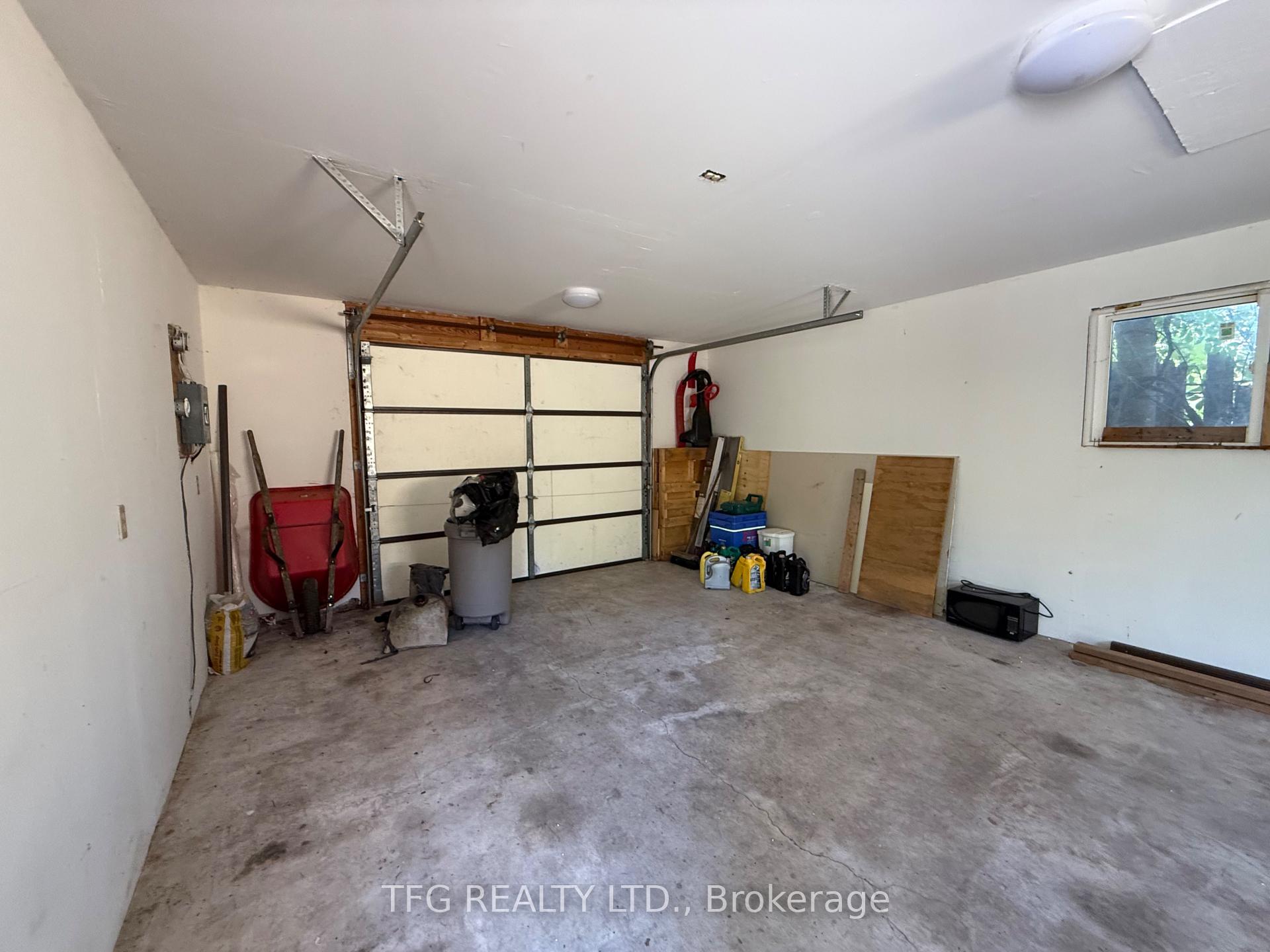 Photo 17 of Unit 2, 1057 Norman Crescent, Oshawa, Donevan — HOMEH