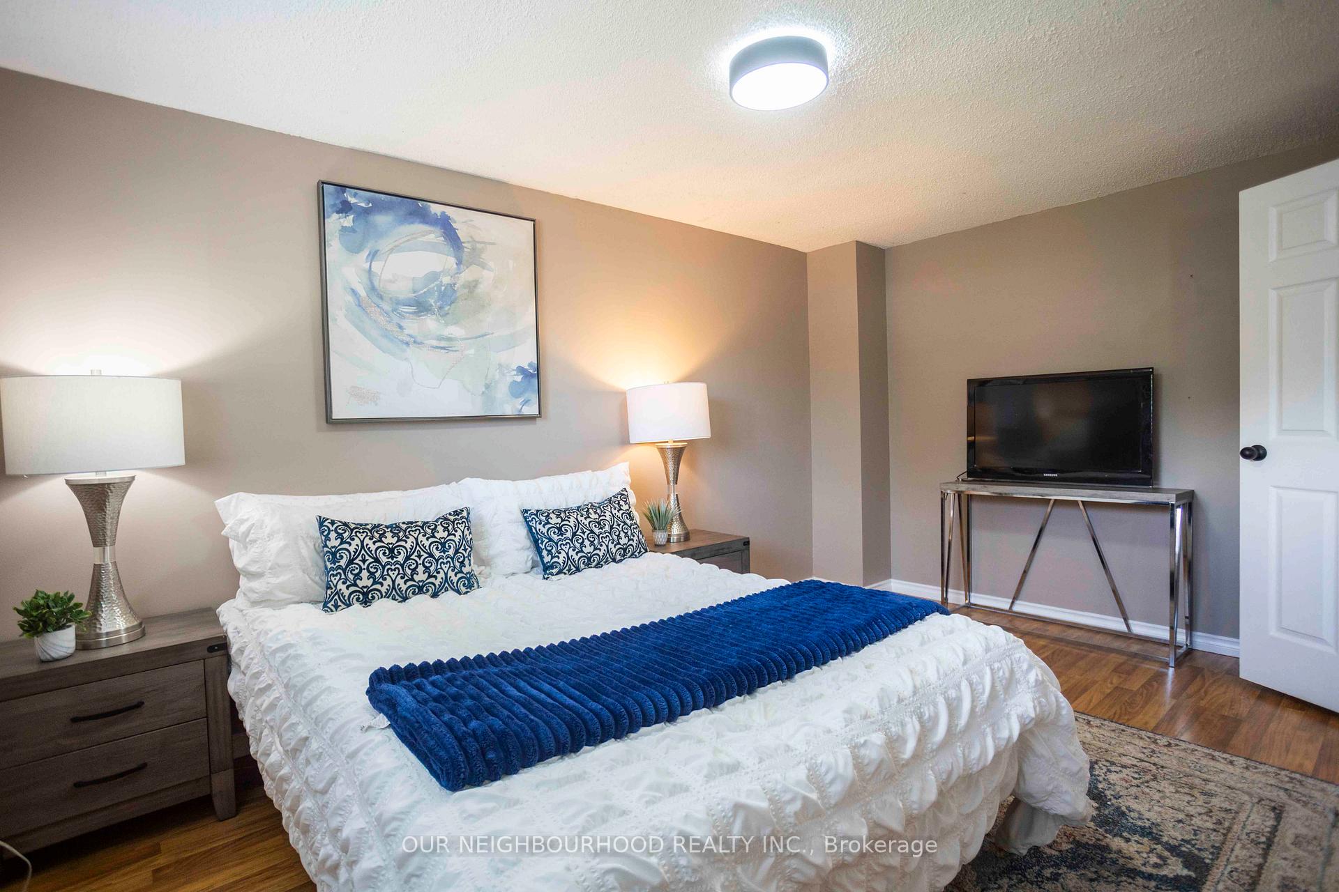 Photo 18 of 1061 Norman Crescent, Oshawa, Donevan — HOMEH