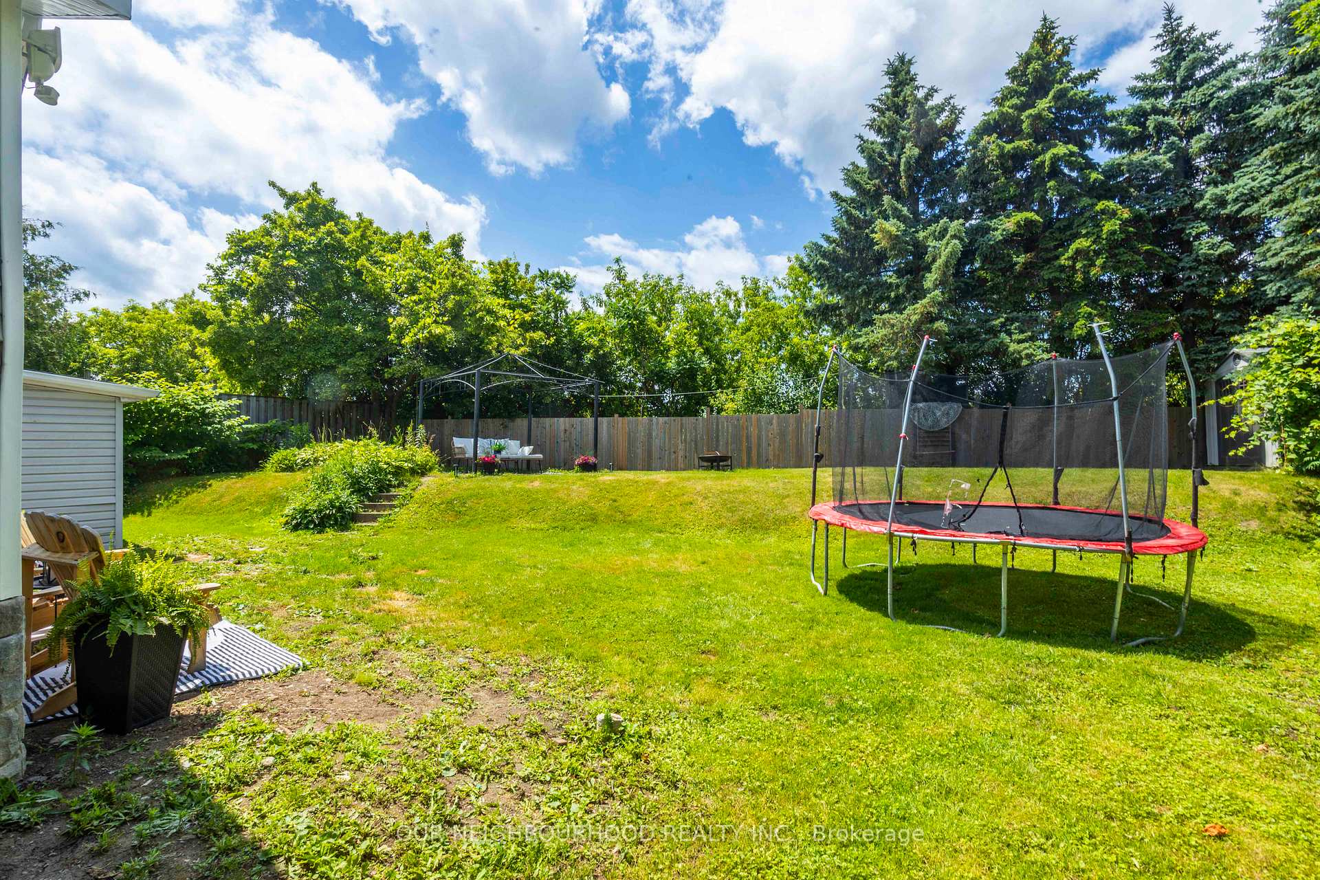 Photo 31 of 1061 Norman Crescent, Oshawa, Donevan — HOMEH