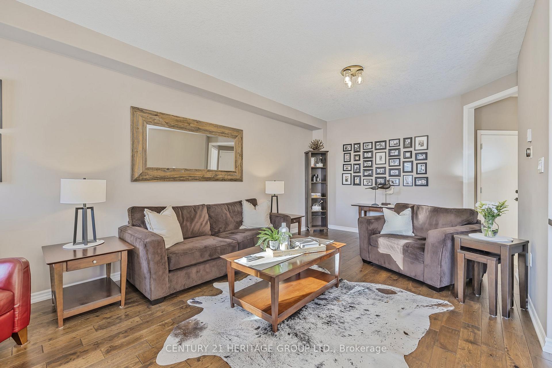 Photo 14 of 17 Walker Boulevard, New Tecumseth, Alliston — HOMEH