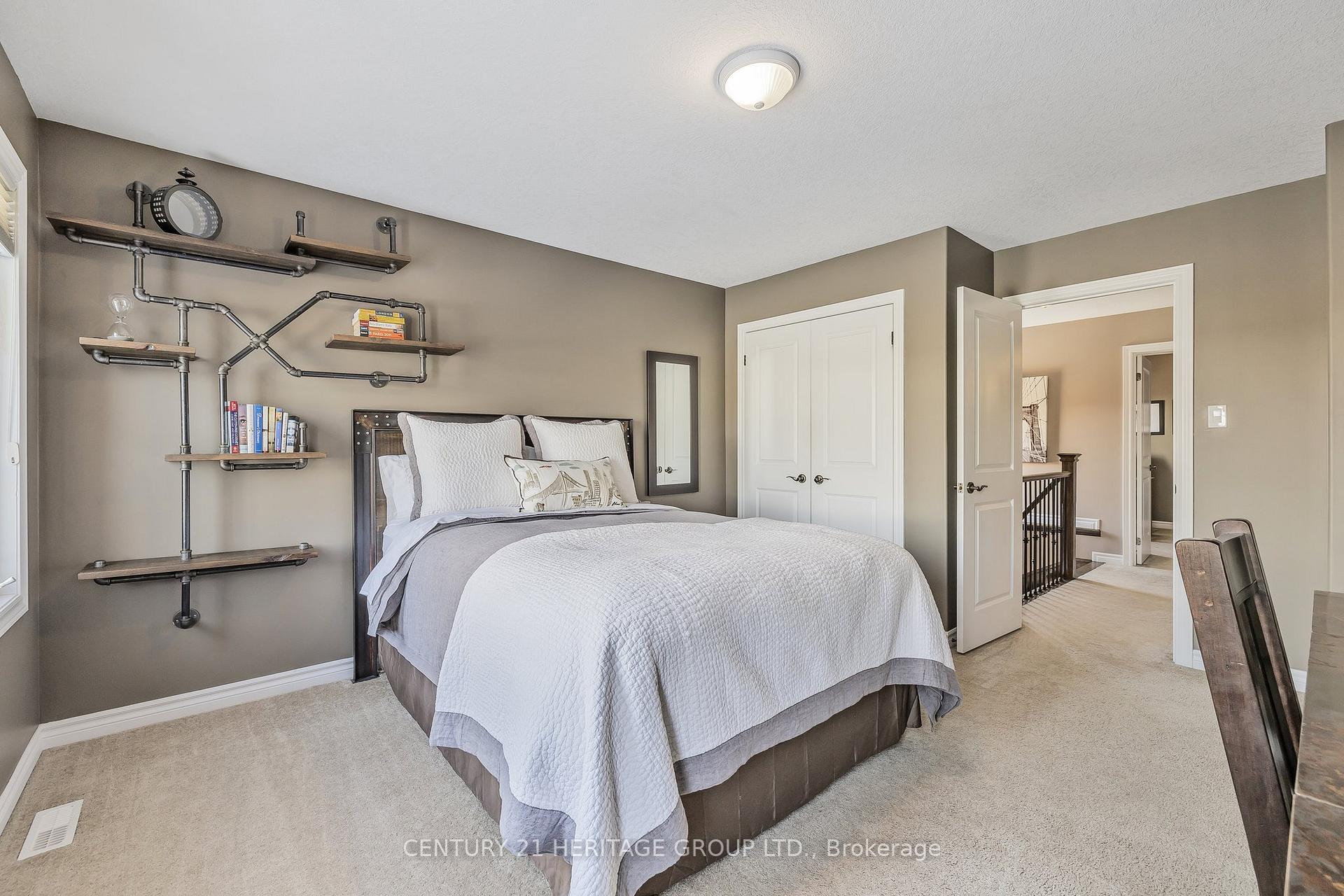 Photo 17 of 17 Walker Boulevard, New Tecumseth, Alliston — HOMEH