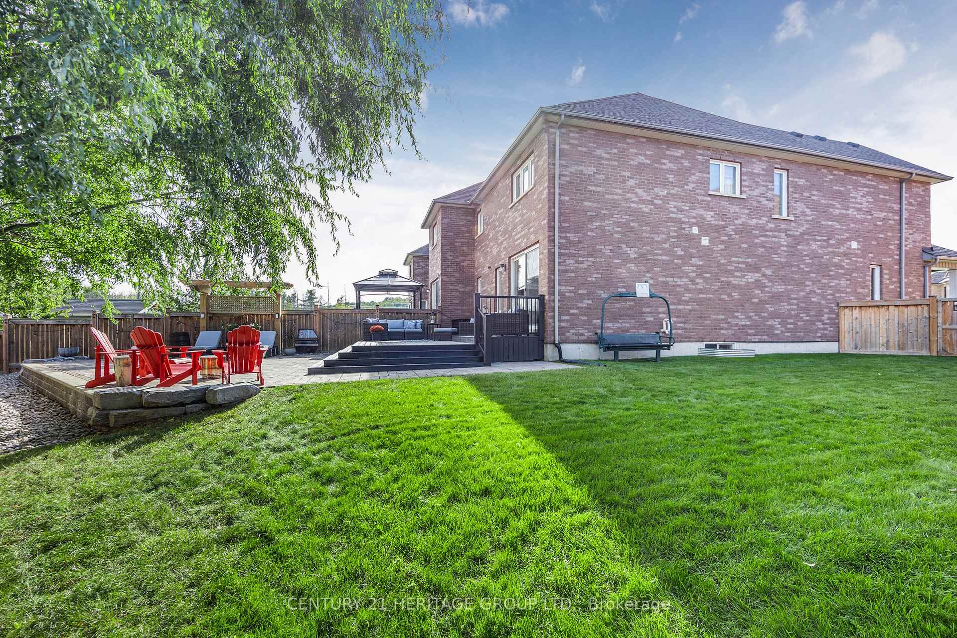 Photo 32 of 17 Walker Boulevard, New Tecumseth, Alliston — HOMEH