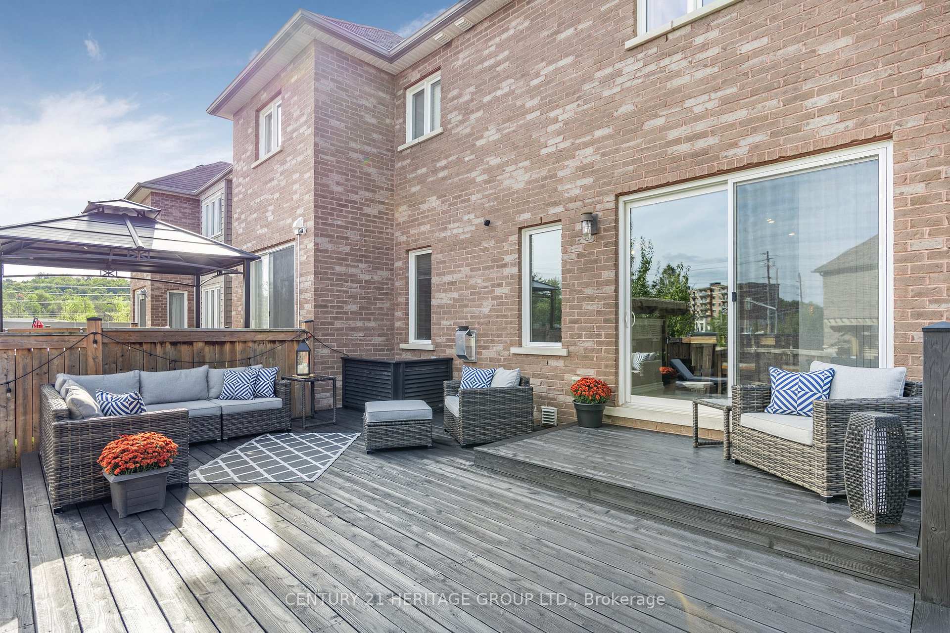 Photo 36 of 17 Walker Boulevard, New Tecumseth, Alliston — HOMEH