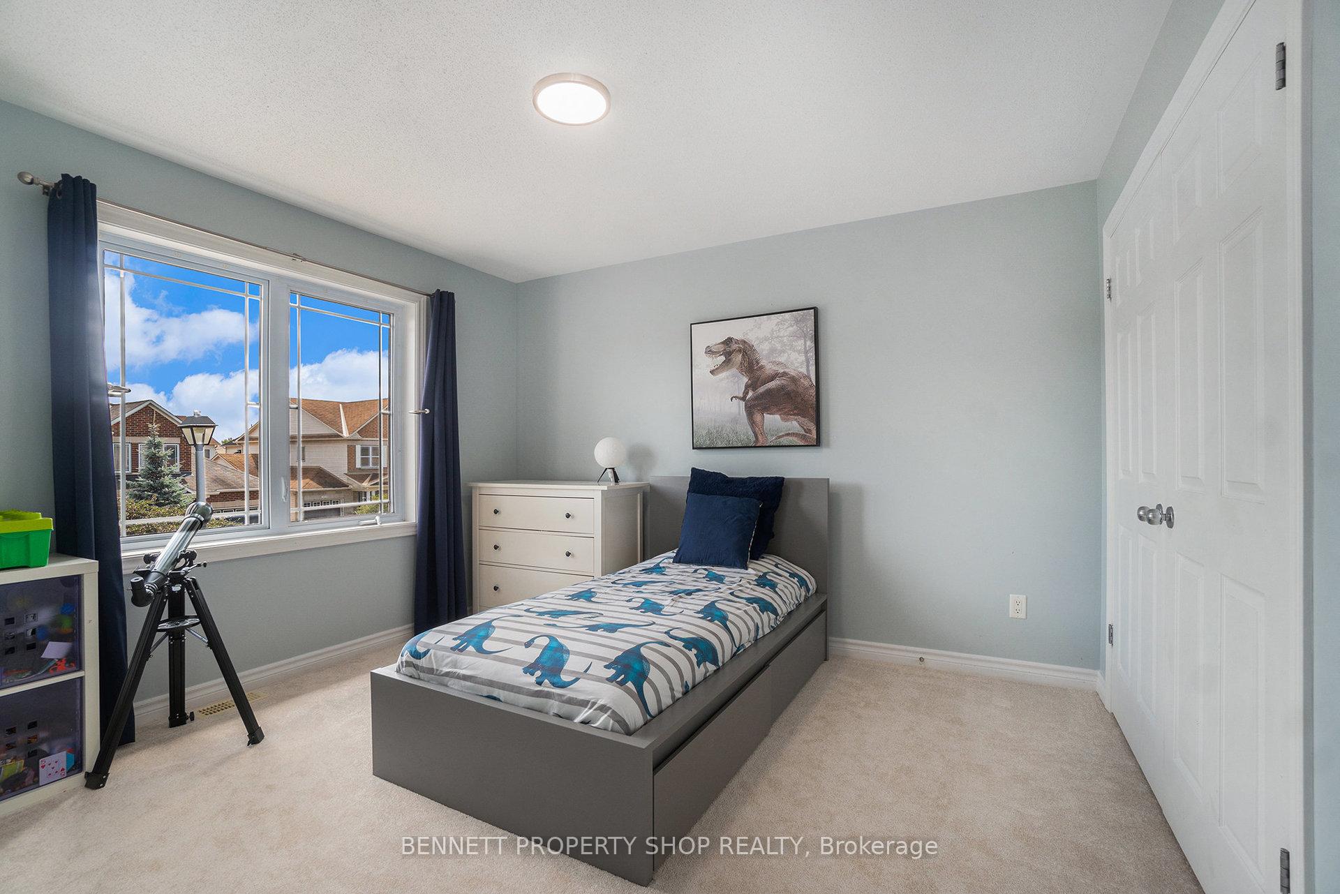 Photo 21 of 324 Fairlakes Way, Ottawa, Avalon East — HOMEH