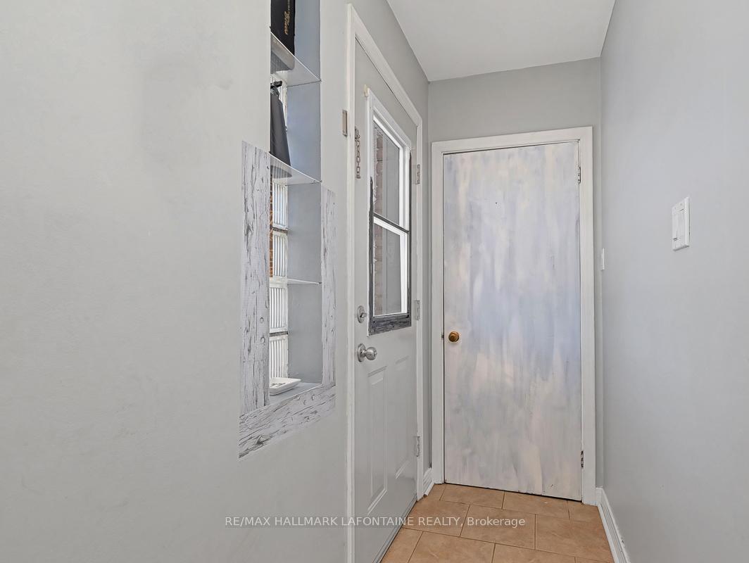 Photo 3 of 1258 Cousineau Street, Ottawa, Convent Glen South — HOMEH