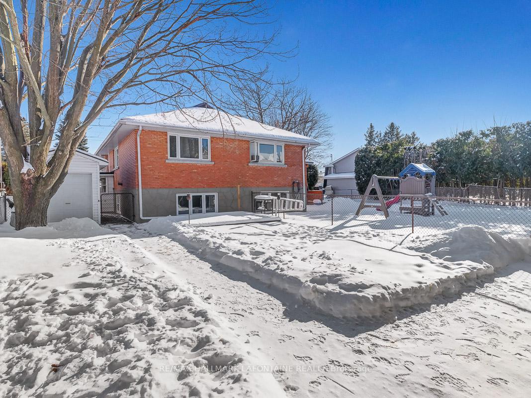 Photo 32 of 1258 Cousineau Street, Ottawa, Convent Glen South — HOMEH
