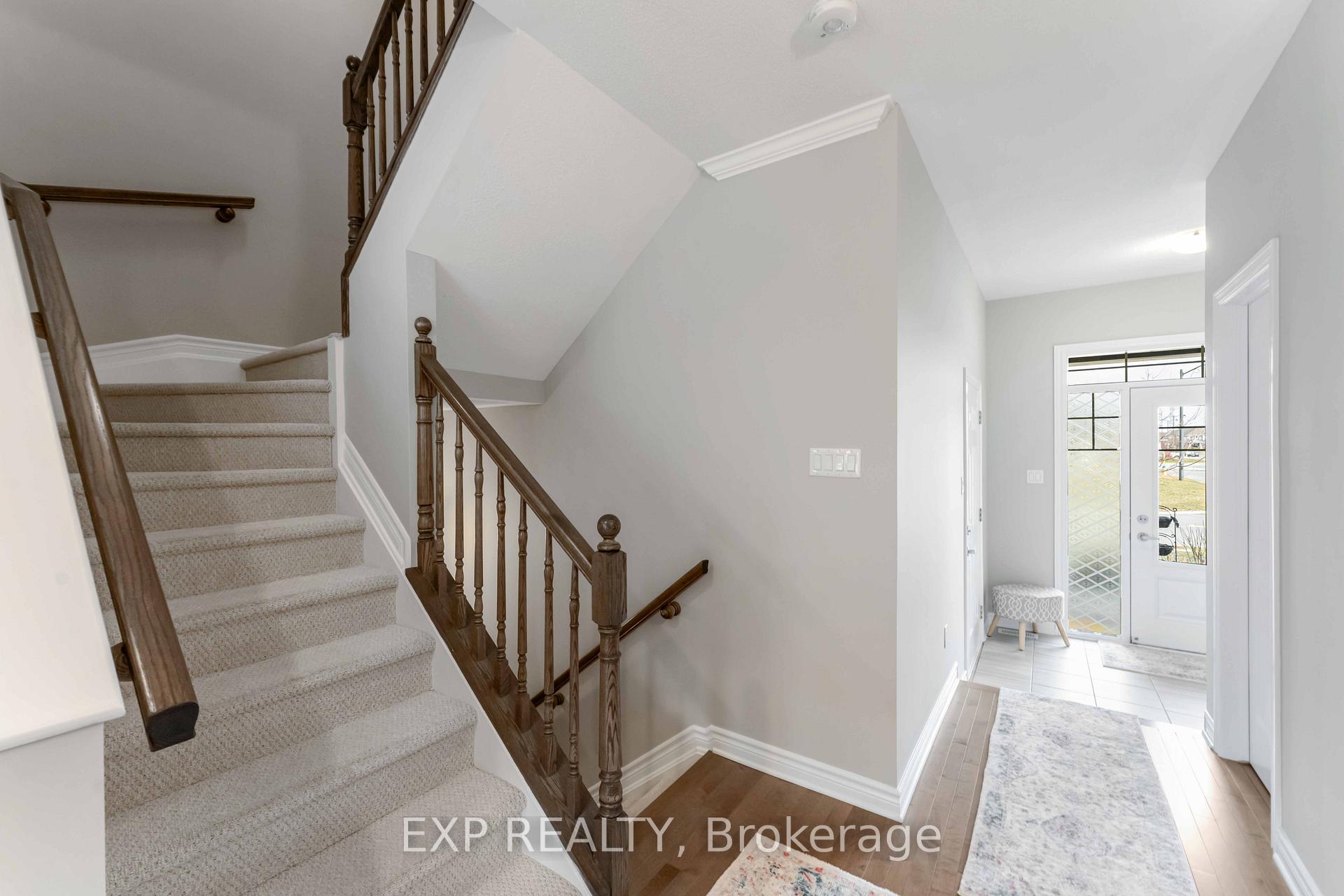 Photo 6 of 347 Mountain Sorrel Way, Ottawa, Avalon West — HOMEH