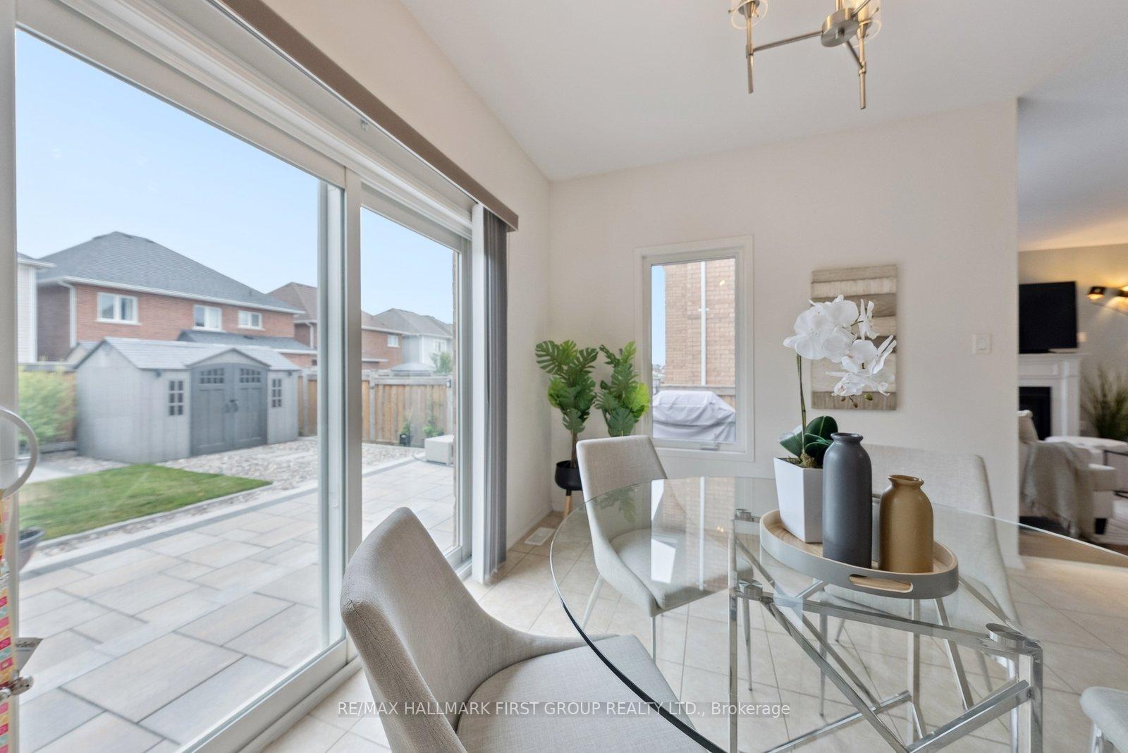 Photo 15 of 1737 Douglas Langtree Drive, Oshawa, Taunton — HOMEH