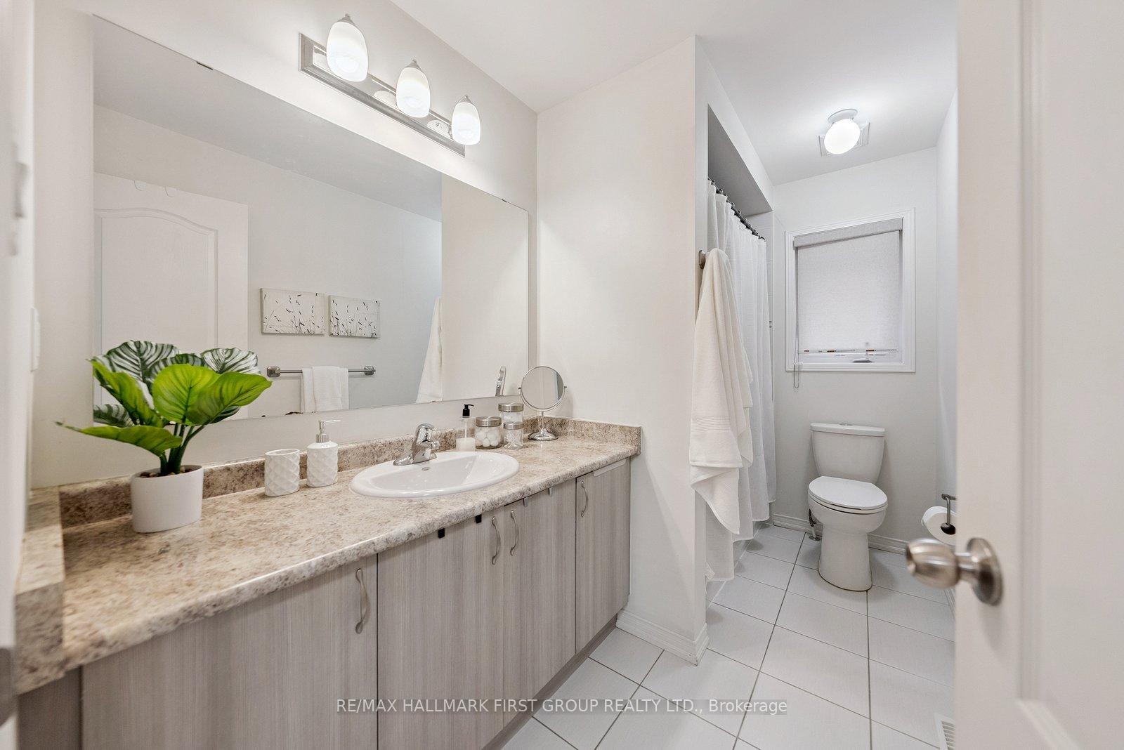 Photo 27 of 1737 Douglas Langtree Drive, Oshawa, Taunton — HOMEH