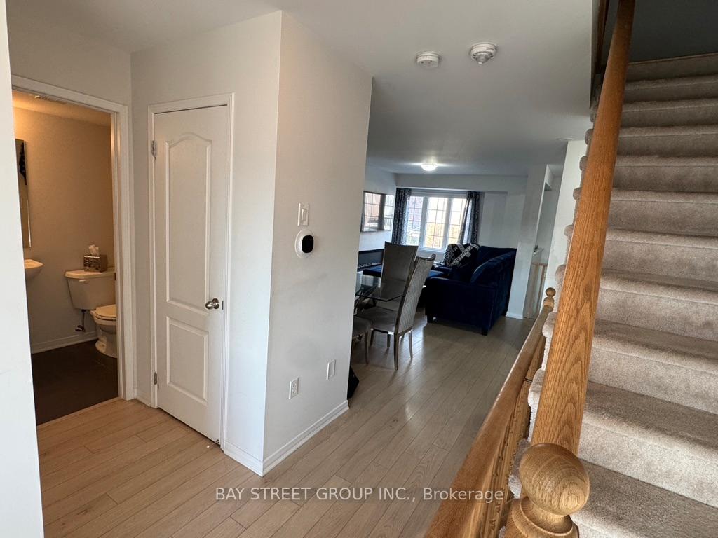 Photo 6 of Unit 37, 2490 Bromus Path, Oshawa, Windfields — HOMEH