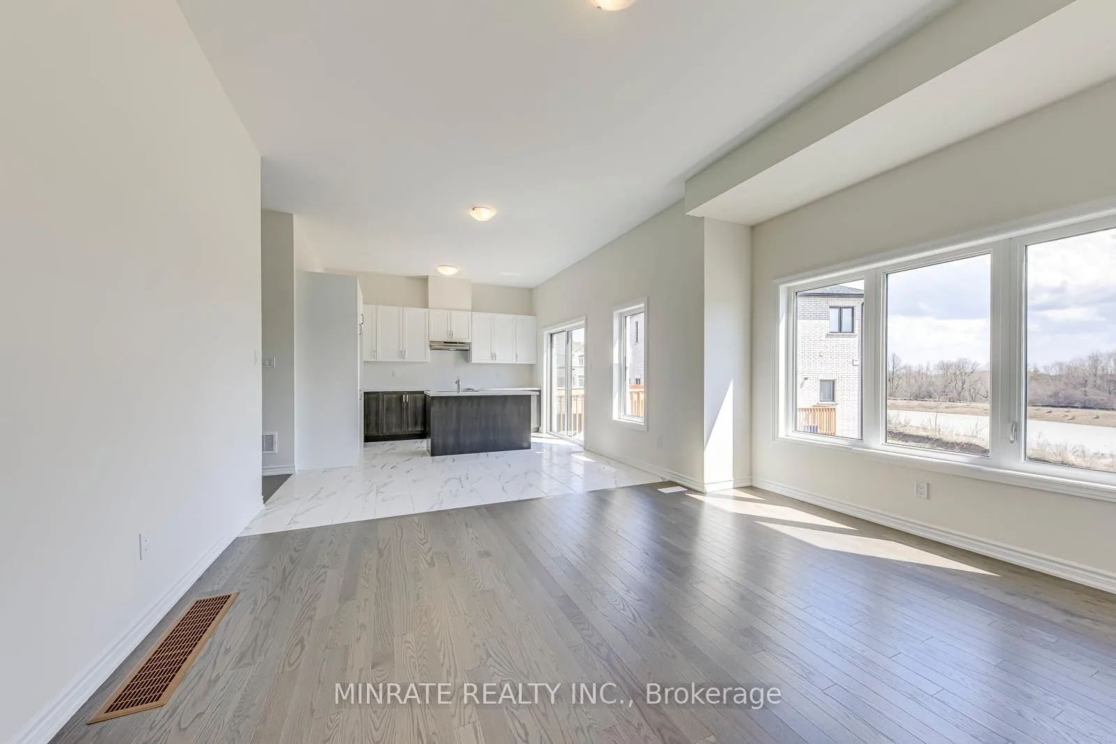 Photo 14 of 679 Catalina Manor, Pickering, Rural Pickering — HOMEH