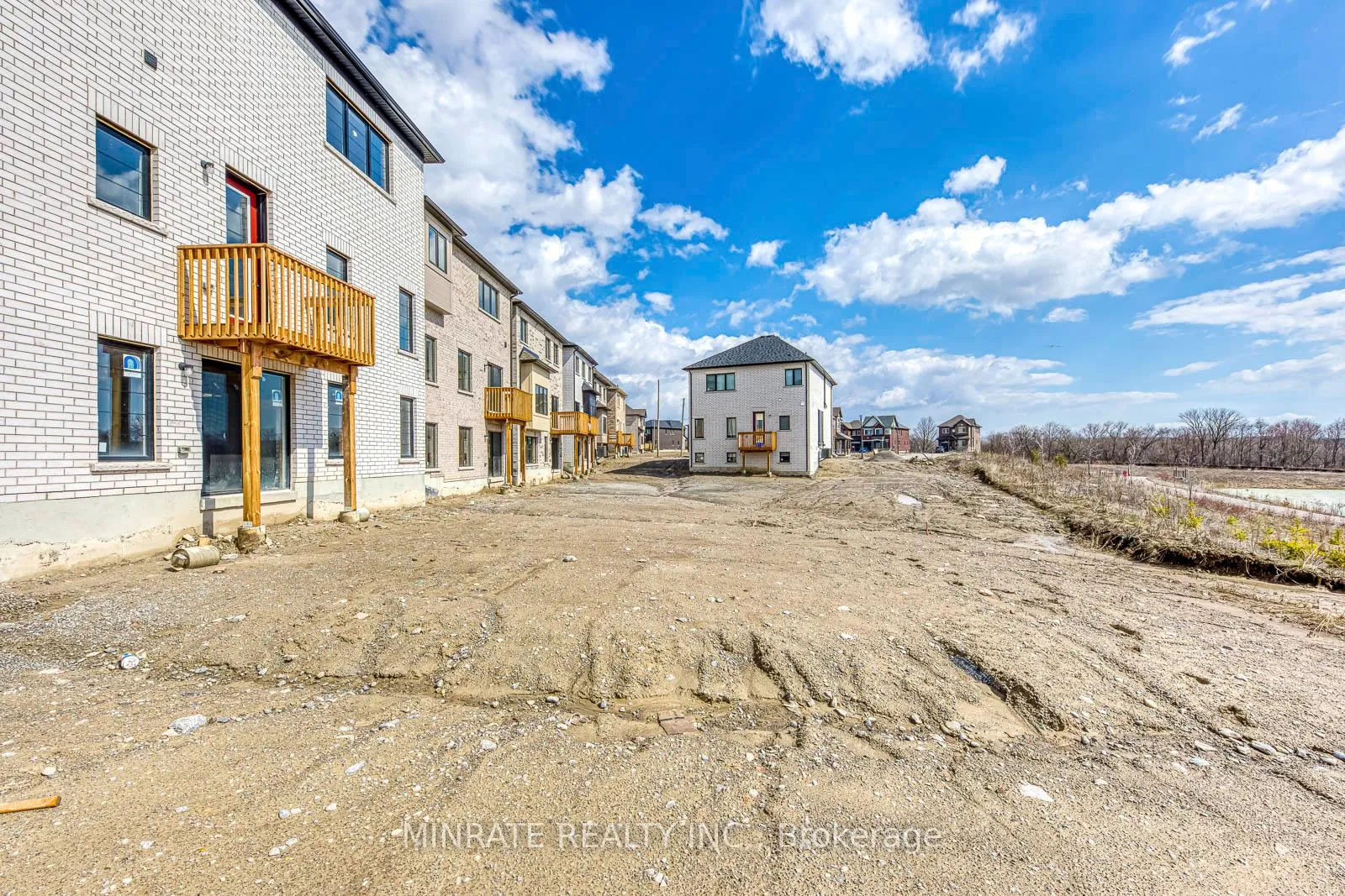 Photo 45 of 679 Catalina Manor, Pickering, Rural Pickering — HOMEH