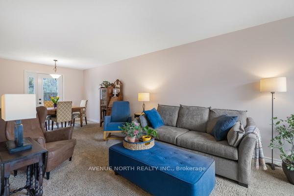 Photo 7 of 6371 St. Louis Drive, Ottawa, Hiawatha Park/Convent Glen — HOMEH
