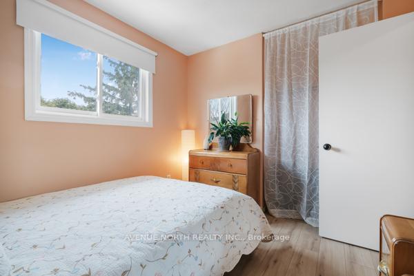 Photo 20 of 6371 St. Louis Drive, Ottawa, Hiawatha Park/Convent Glen — HOMEH