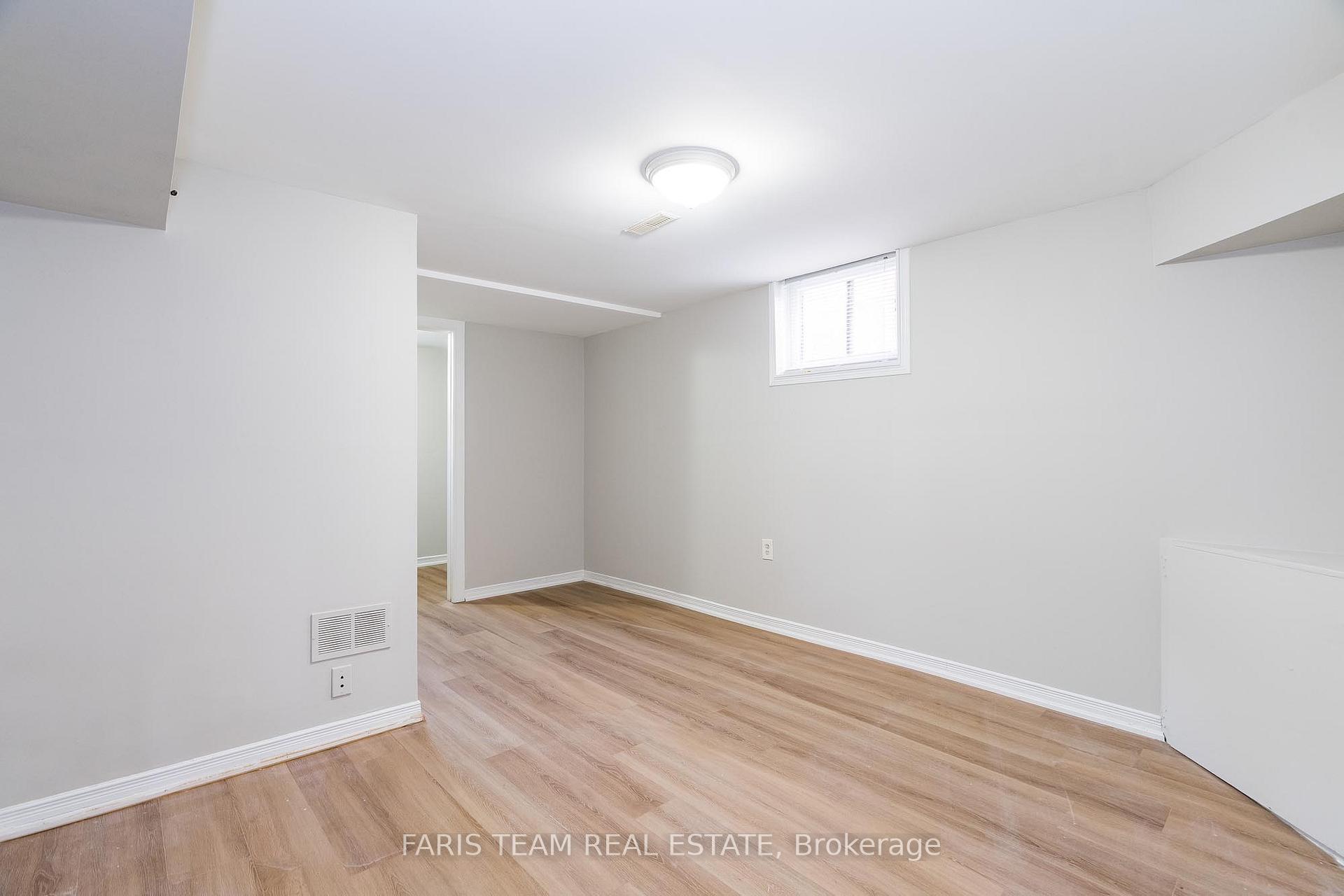 Photo 19 of 395 Raymond Avenue, Orillia — HOMEH
