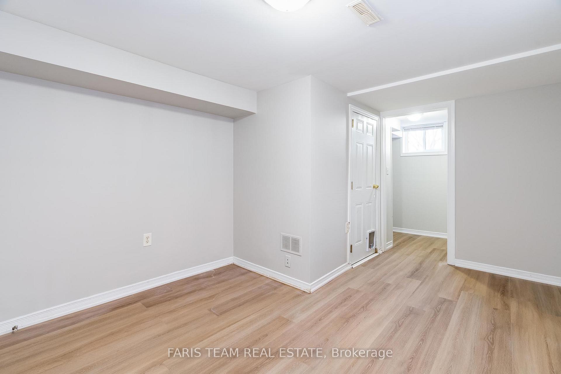 Photo 20 of 395 Raymond Avenue, Orillia — HOMEH
