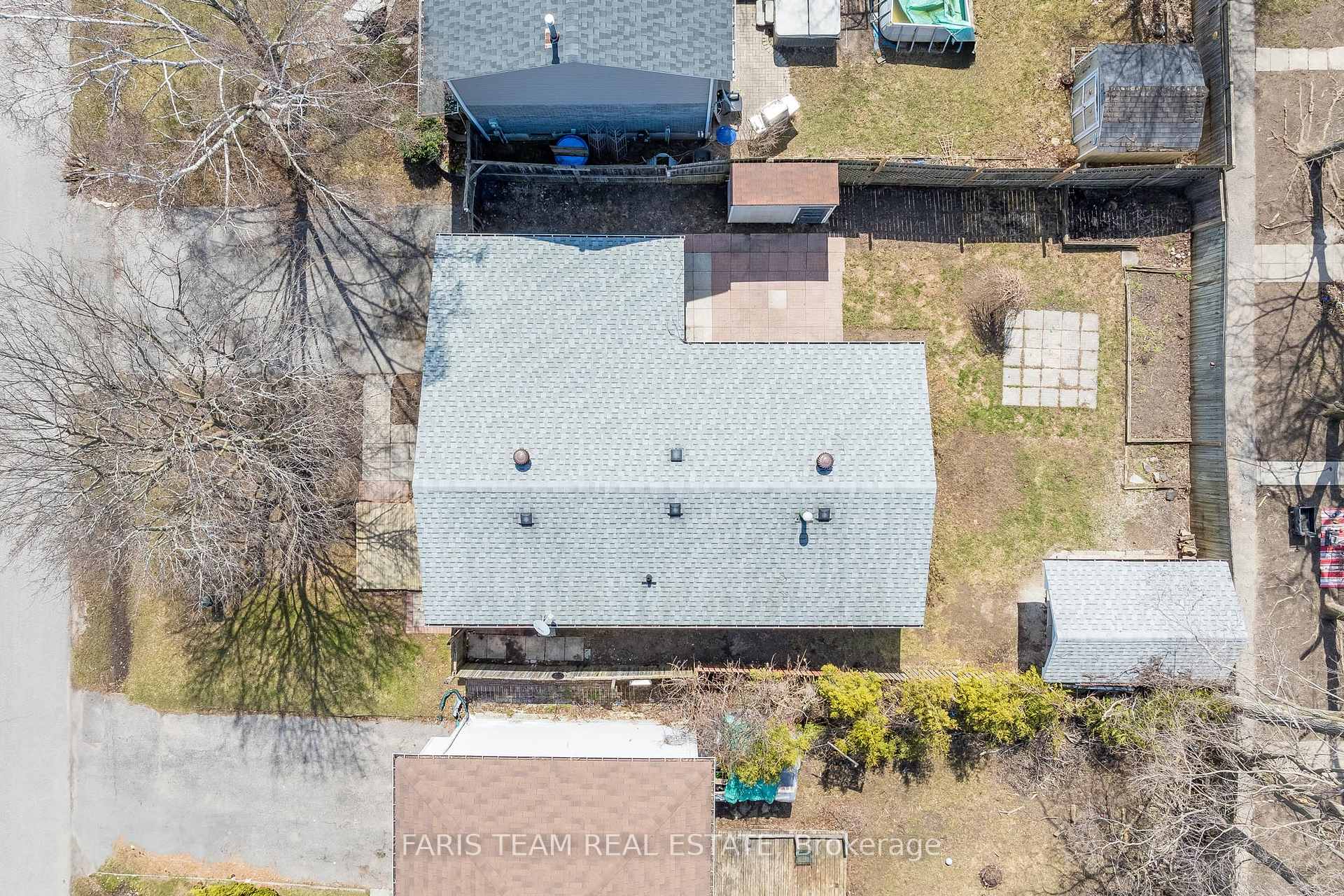 Photo 26 of 395 Raymond Avenue, Orillia — HOMEH