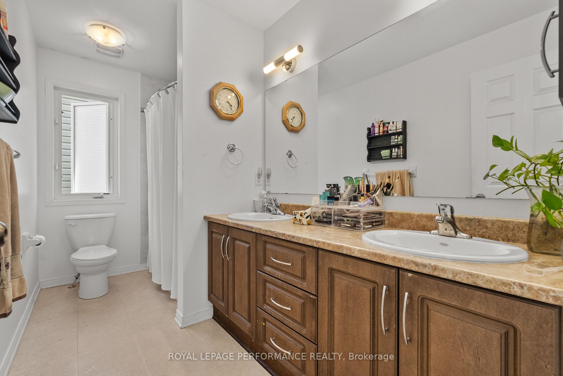 Photo 25 of 1901 Pennyroyal Crescent, Ottawa, Notting Hill/Summerside — HOMEH