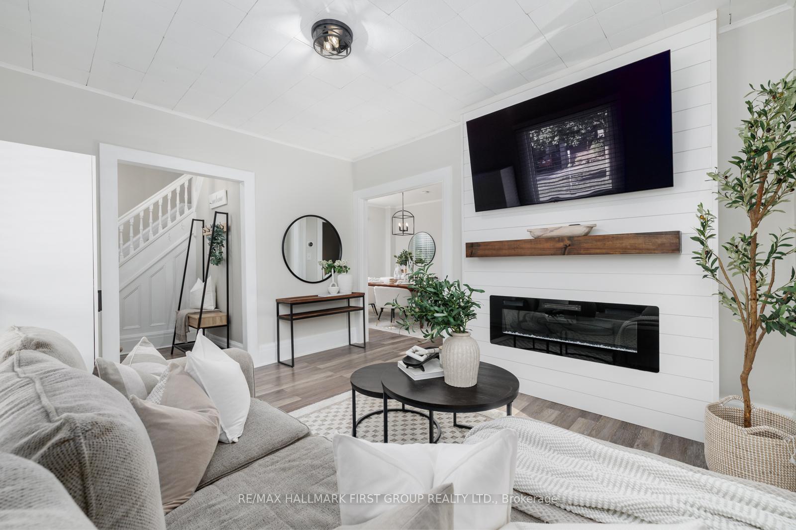 Photo 1 of 106 Elgin Street E, Oshawa, O'Neill — HOMEH