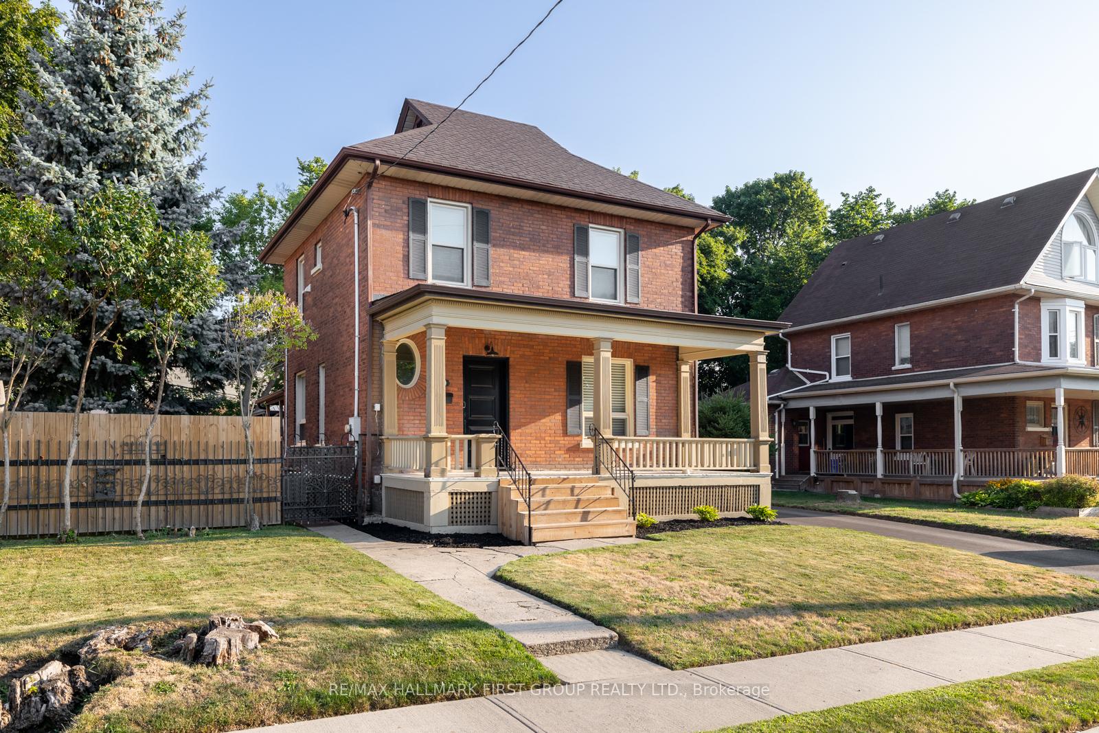 Photo 3 of 106 Elgin Street E, Oshawa, O'Neill — HOMEH