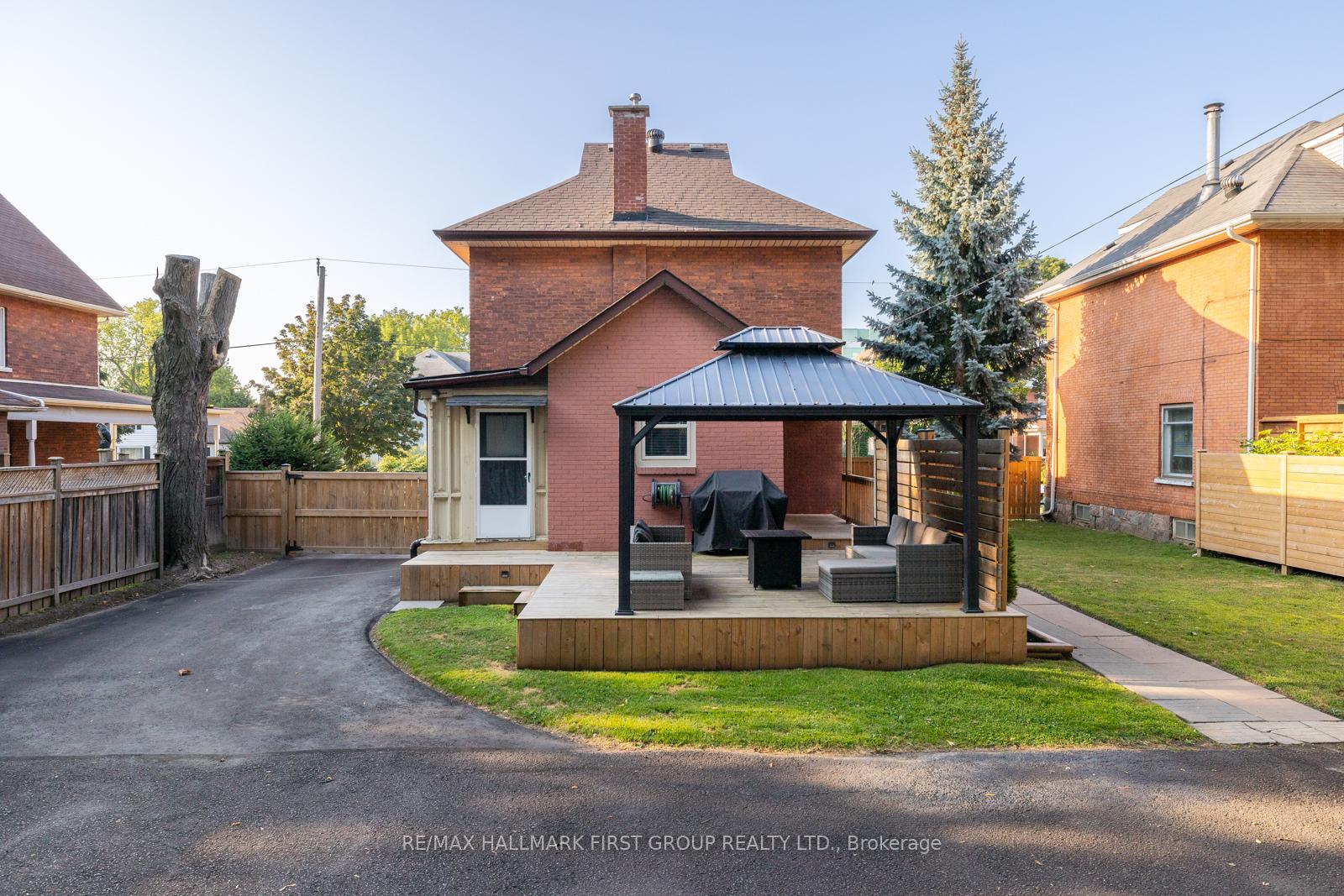 Photo 37 of 106 Elgin Street E, Oshawa, O'Neill — HOMEH