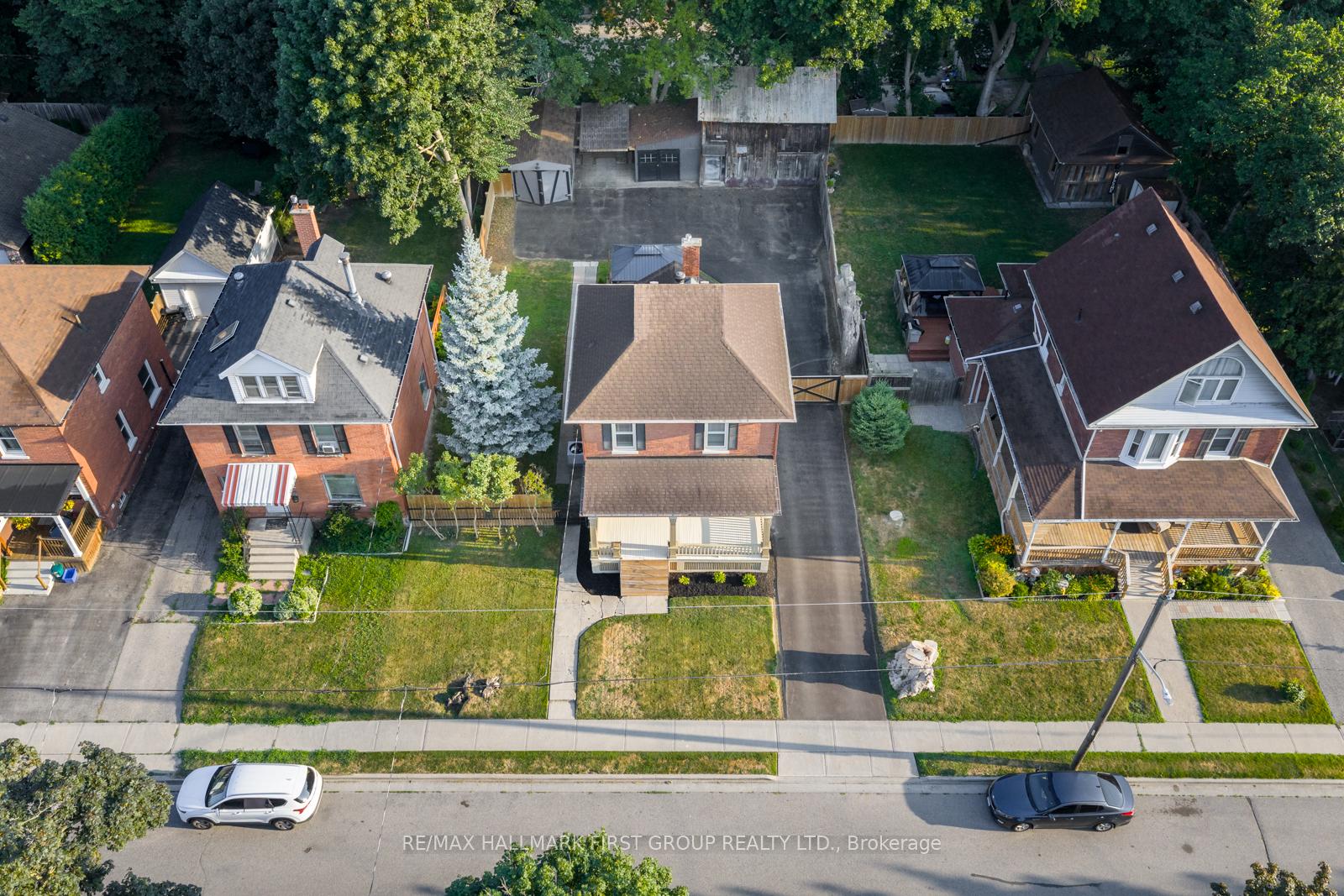 Photo 45 of 106 Elgin Street E, Oshawa, O'Neill — HOMEH