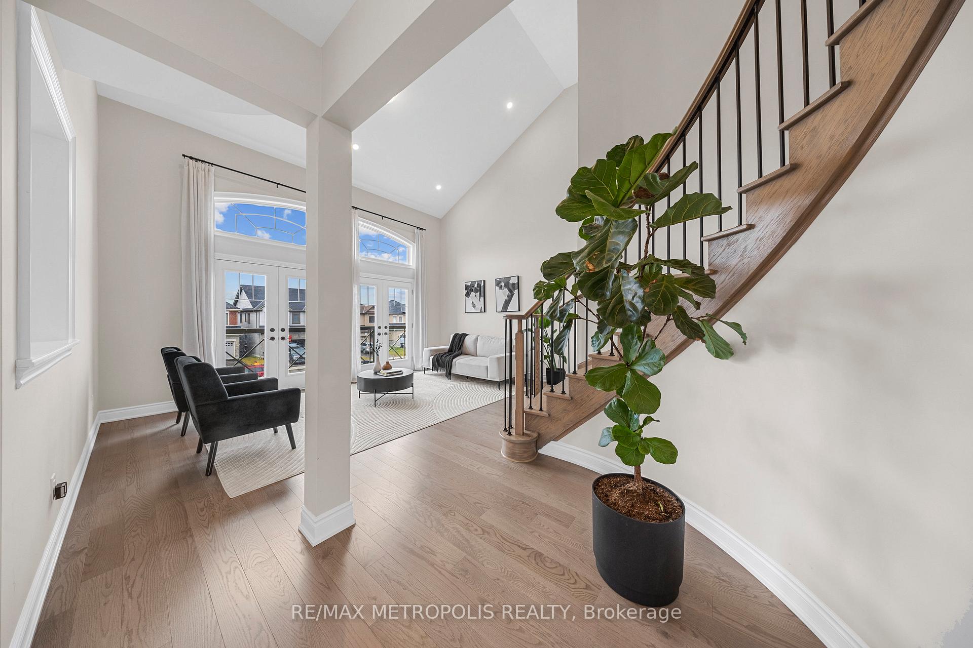 Photo 8 of 115 Kennedy Boulevard, New Tecumseth, Rural New Tecumseth — HOMEH