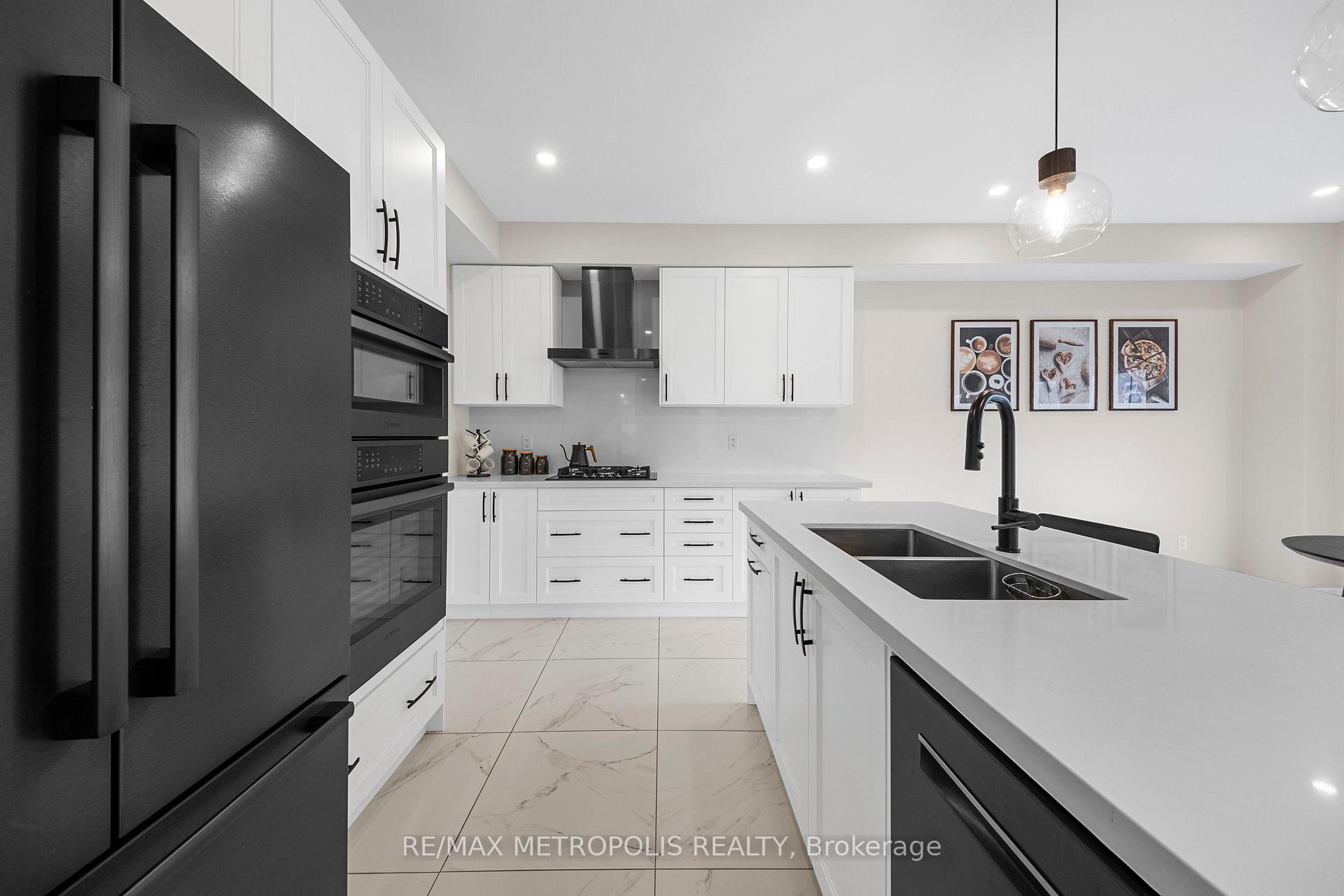 Photo 25 of 115 Kennedy Boulevard, New Tecumseth, Rural New Tecumseth — HOMEH