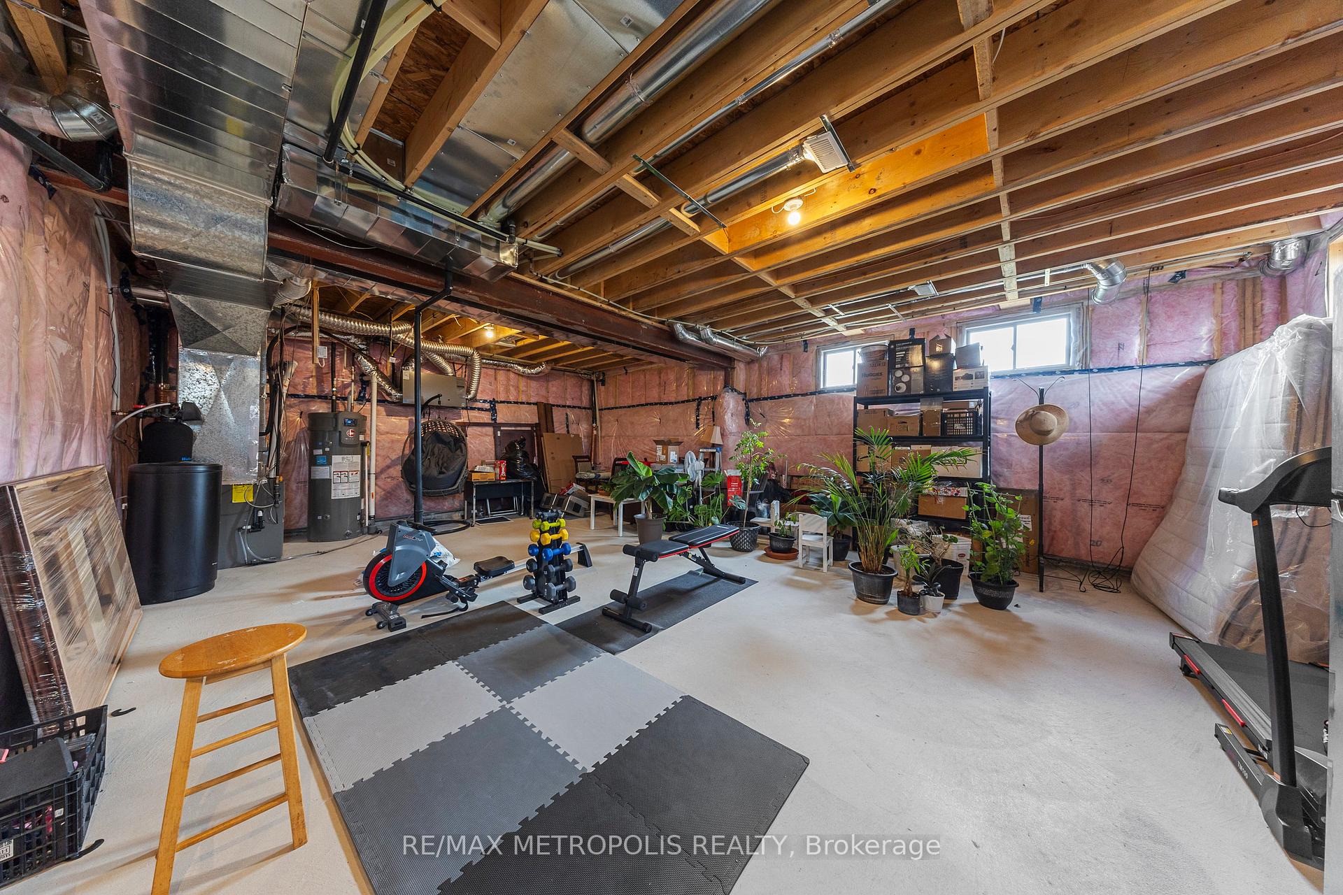 Photo 40 of 115 Kennedy Boulevard, New Tecumseth, Rural New Tecumseth — HOMEH