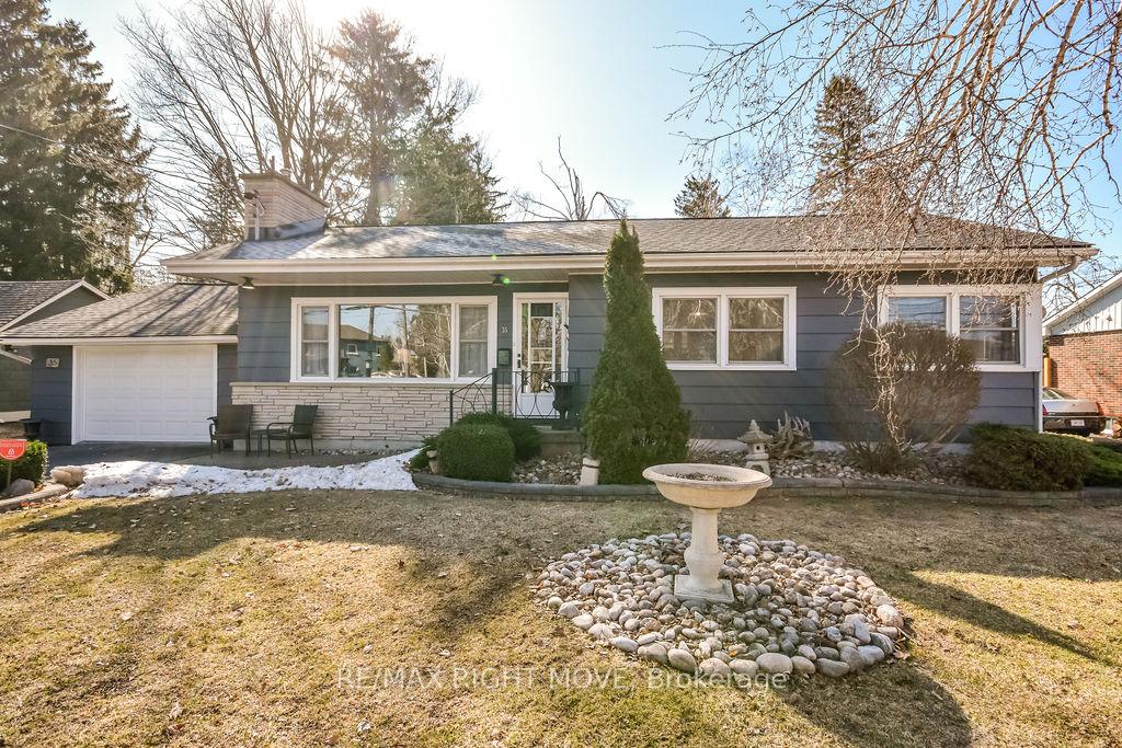 Photo 1 of 35 Fittons Road E, Orillia — HOMEH
