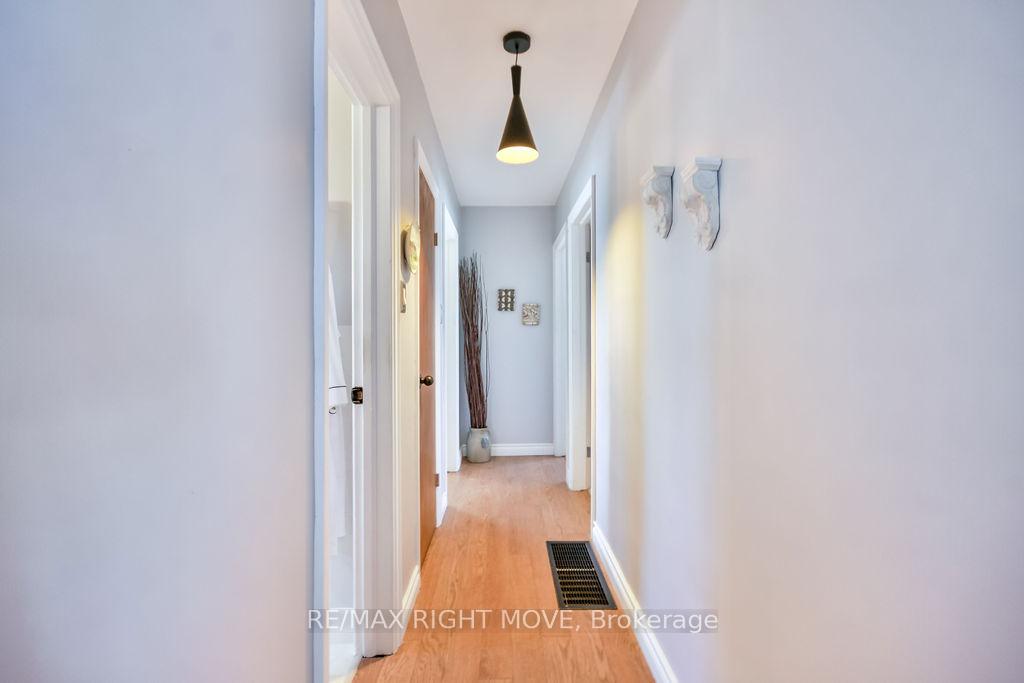 Photo 14 of 35 Fittons Road E, Orillia — HOMEH