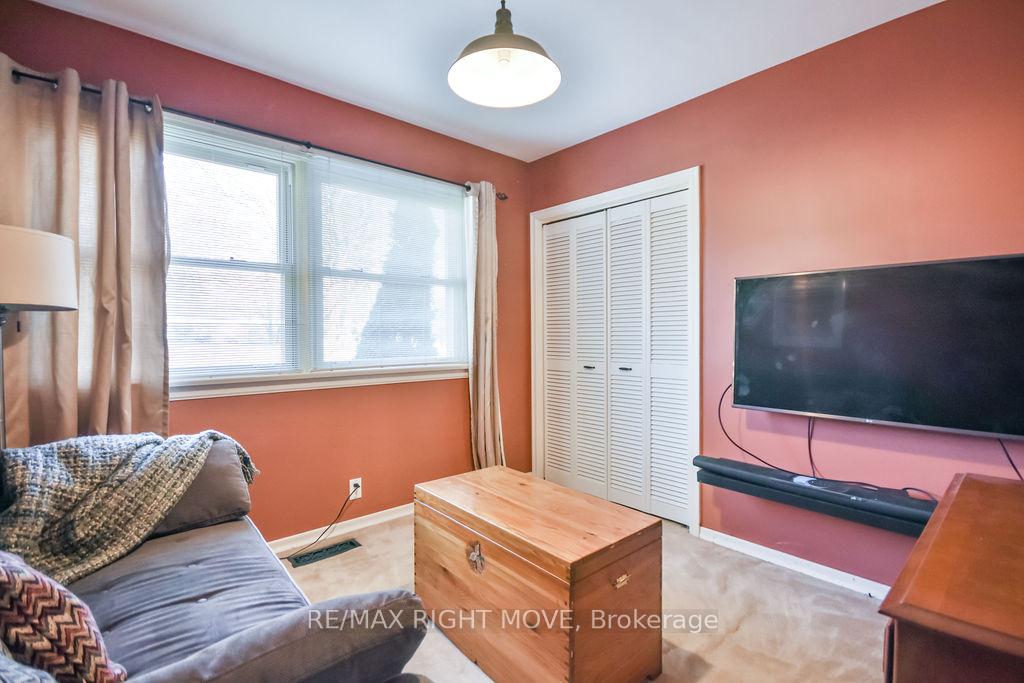 Photo 15 of 35 Fittons Road E, Orillia — HOMEH